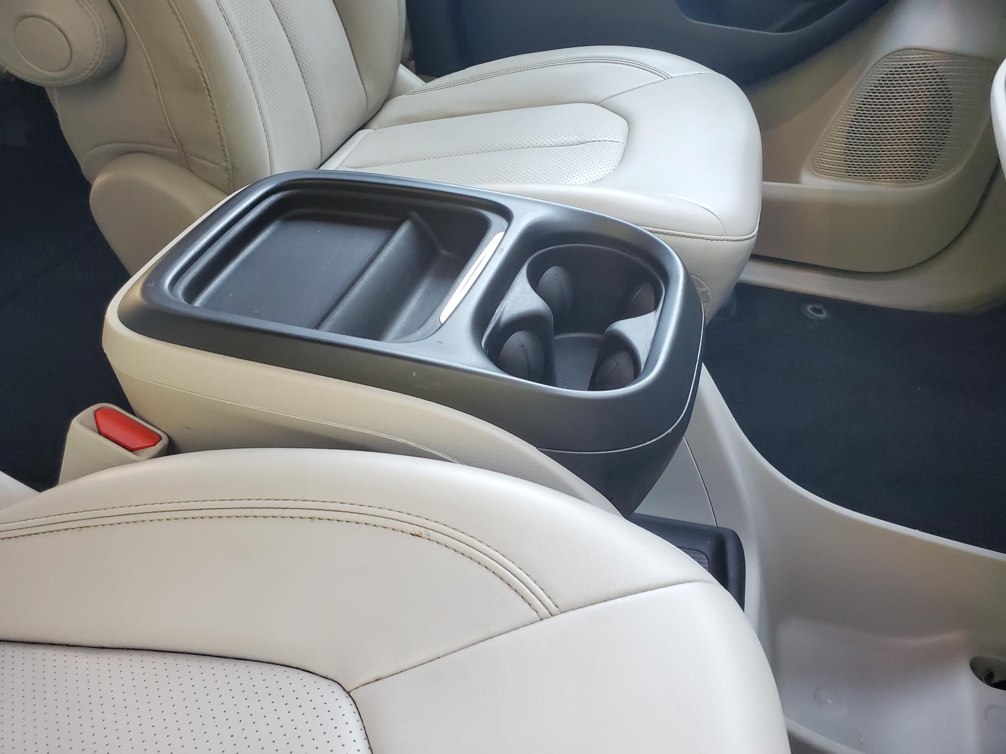 Chrysler Voyager LXI FWD 2021