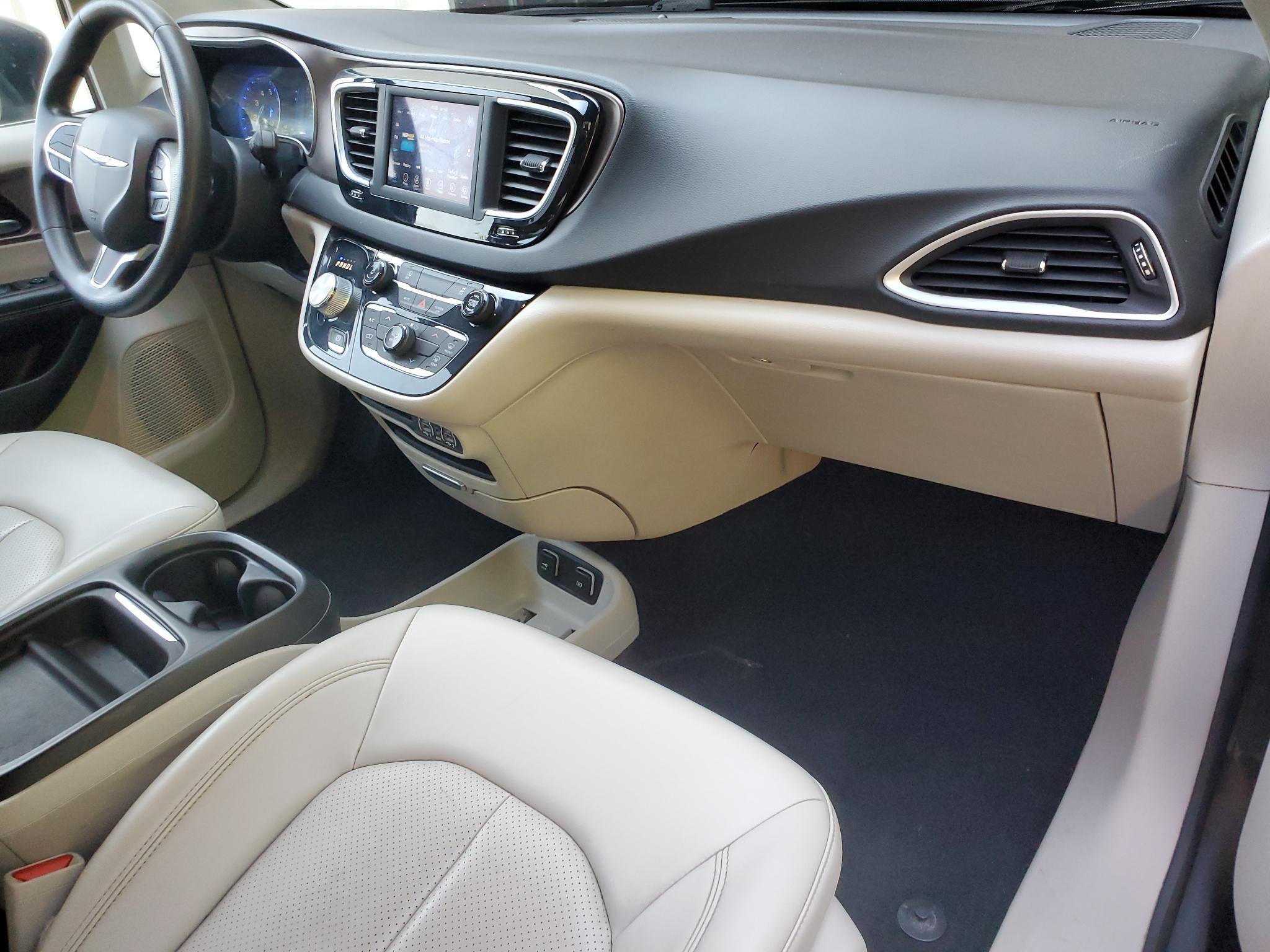 Chrysler Voyager LXI FWD 2021