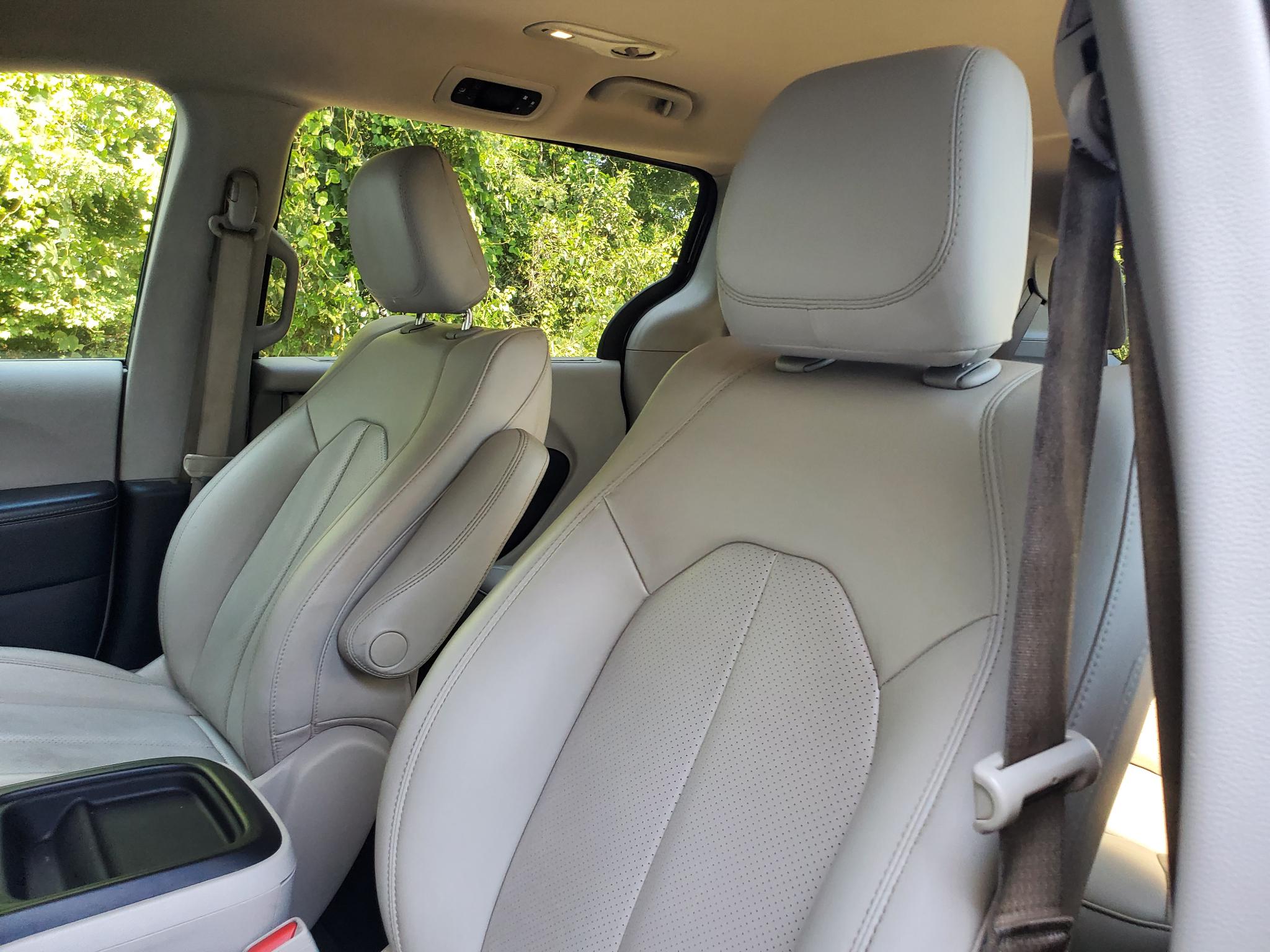 Chrysler Voyager LXI FWD 2021