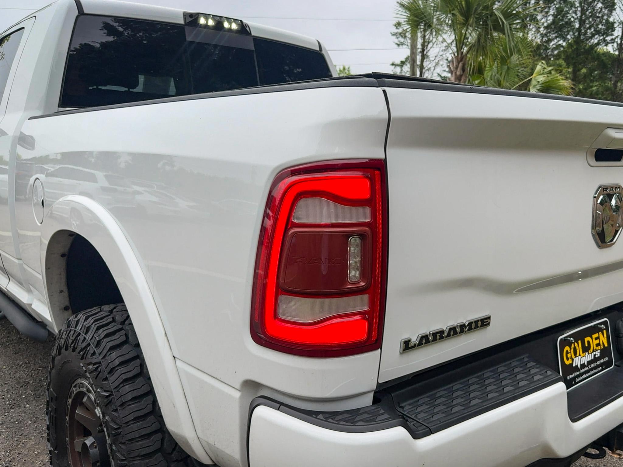 RAM 2500 Laramie 4x4 Mega Cab 6'4" Box 2021
