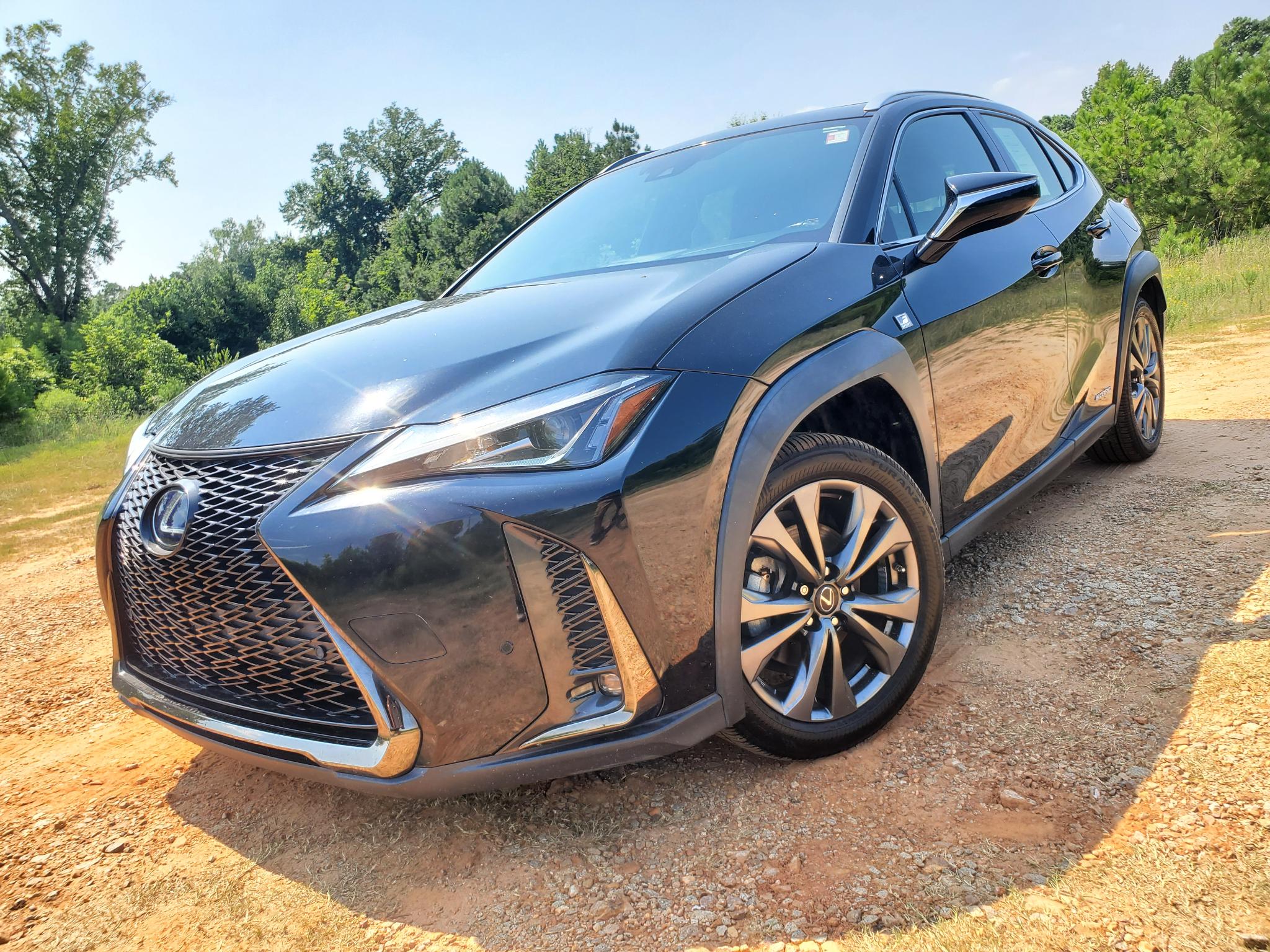 Lexus UX  2019