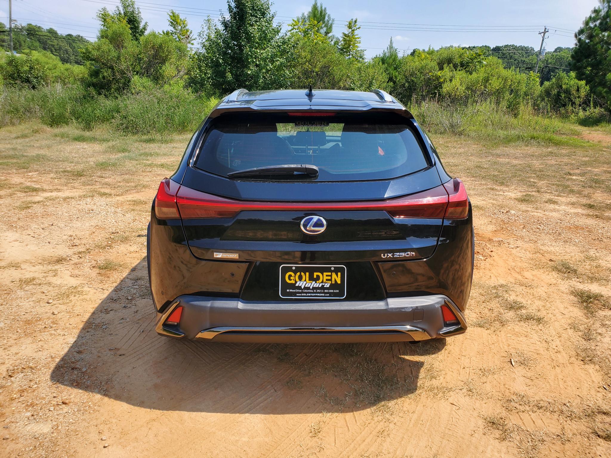 Lexus UX  2019