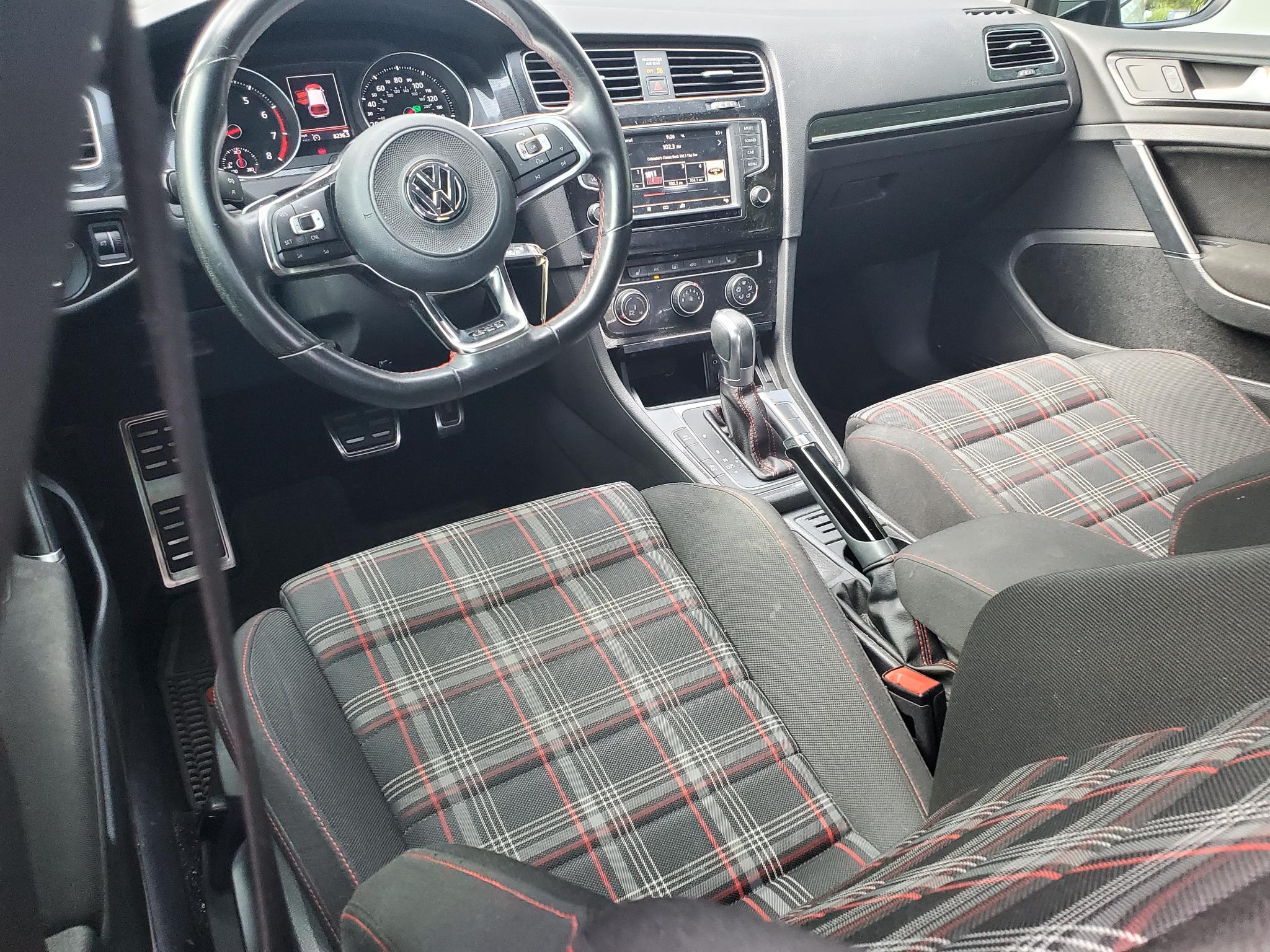 Volkswagen Golf GTI  2017