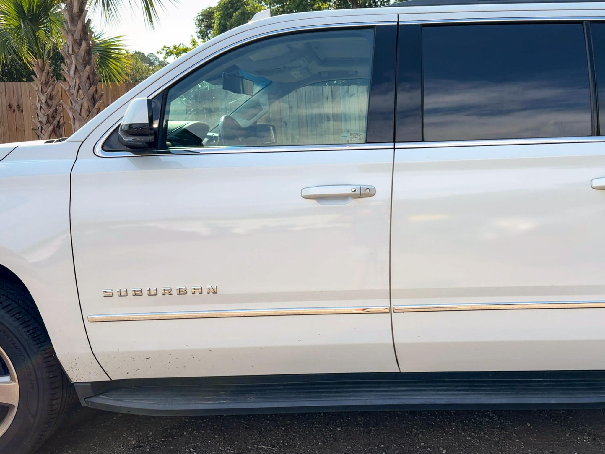 Chevrolet Suburban  2019