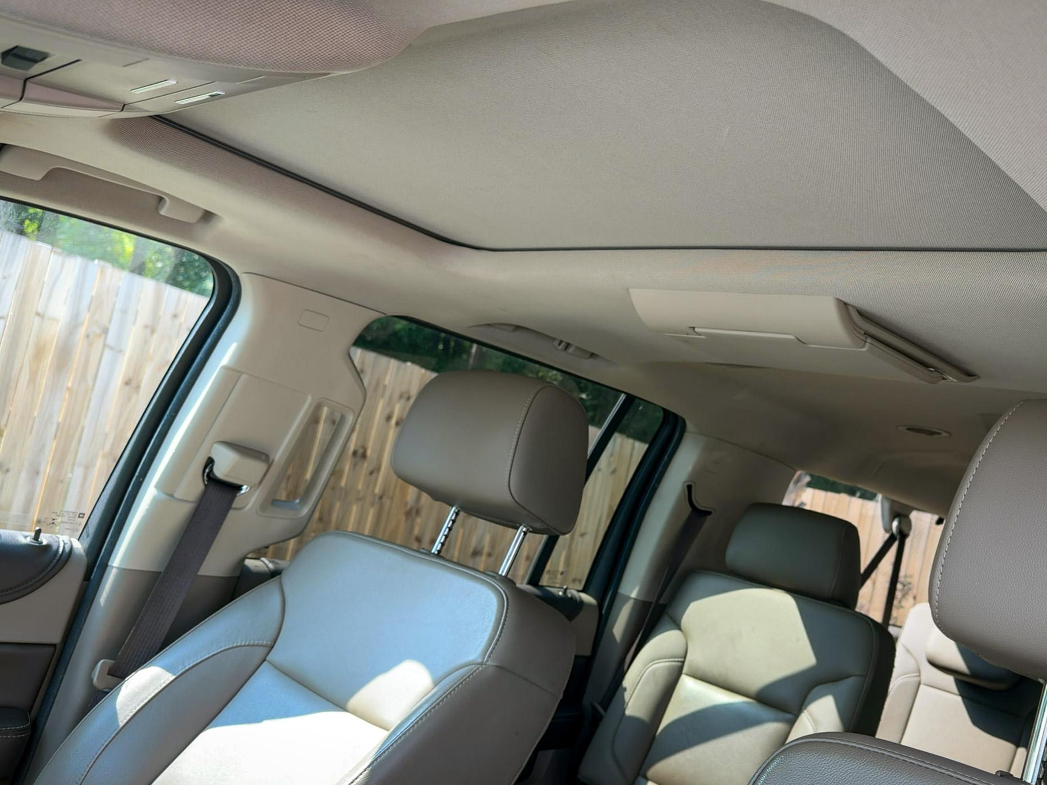 Chevrolet Suburban  2019