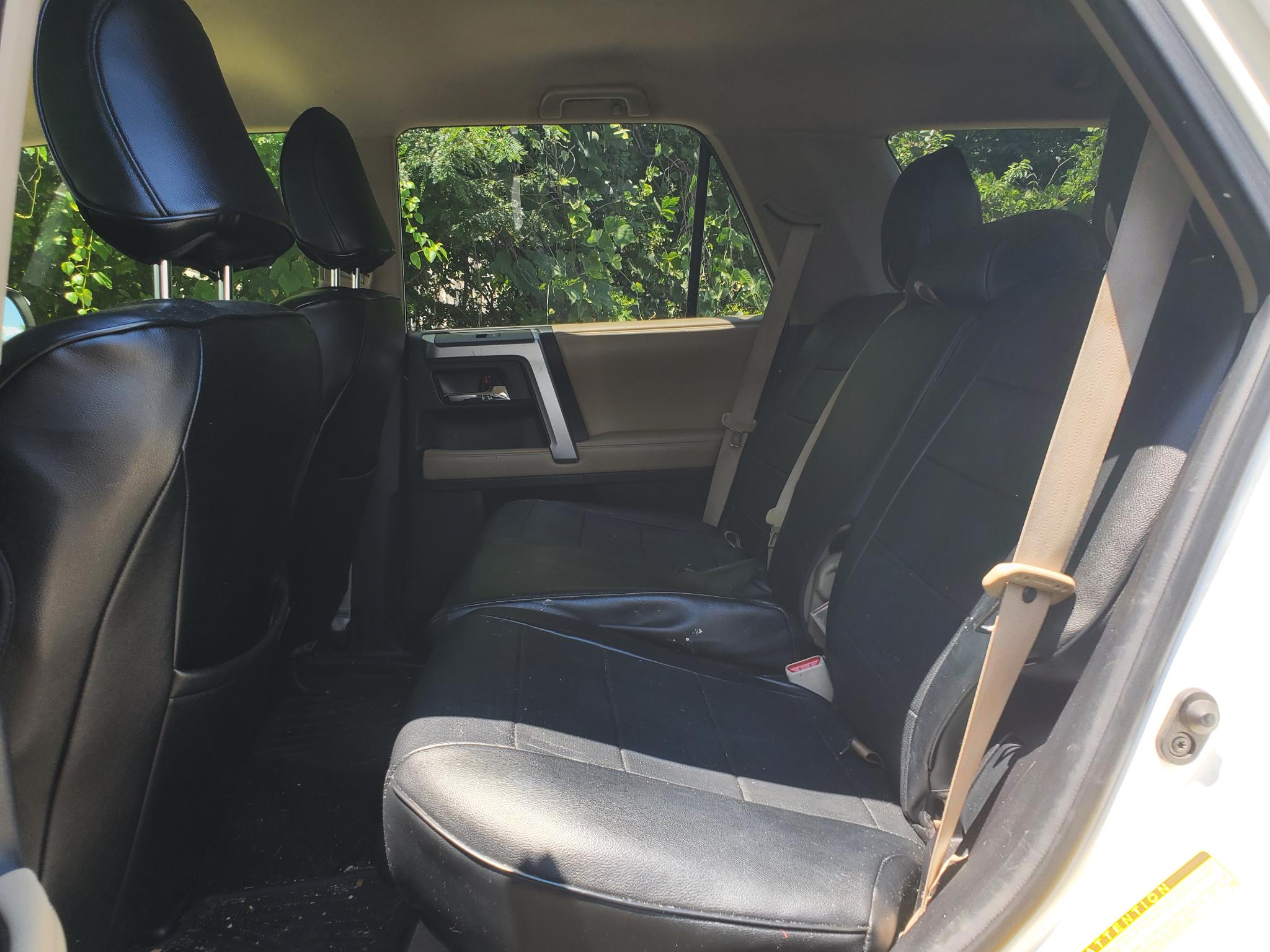 Toyota 4Runner RWD 4dr V6 SR5 (Natl) 2015