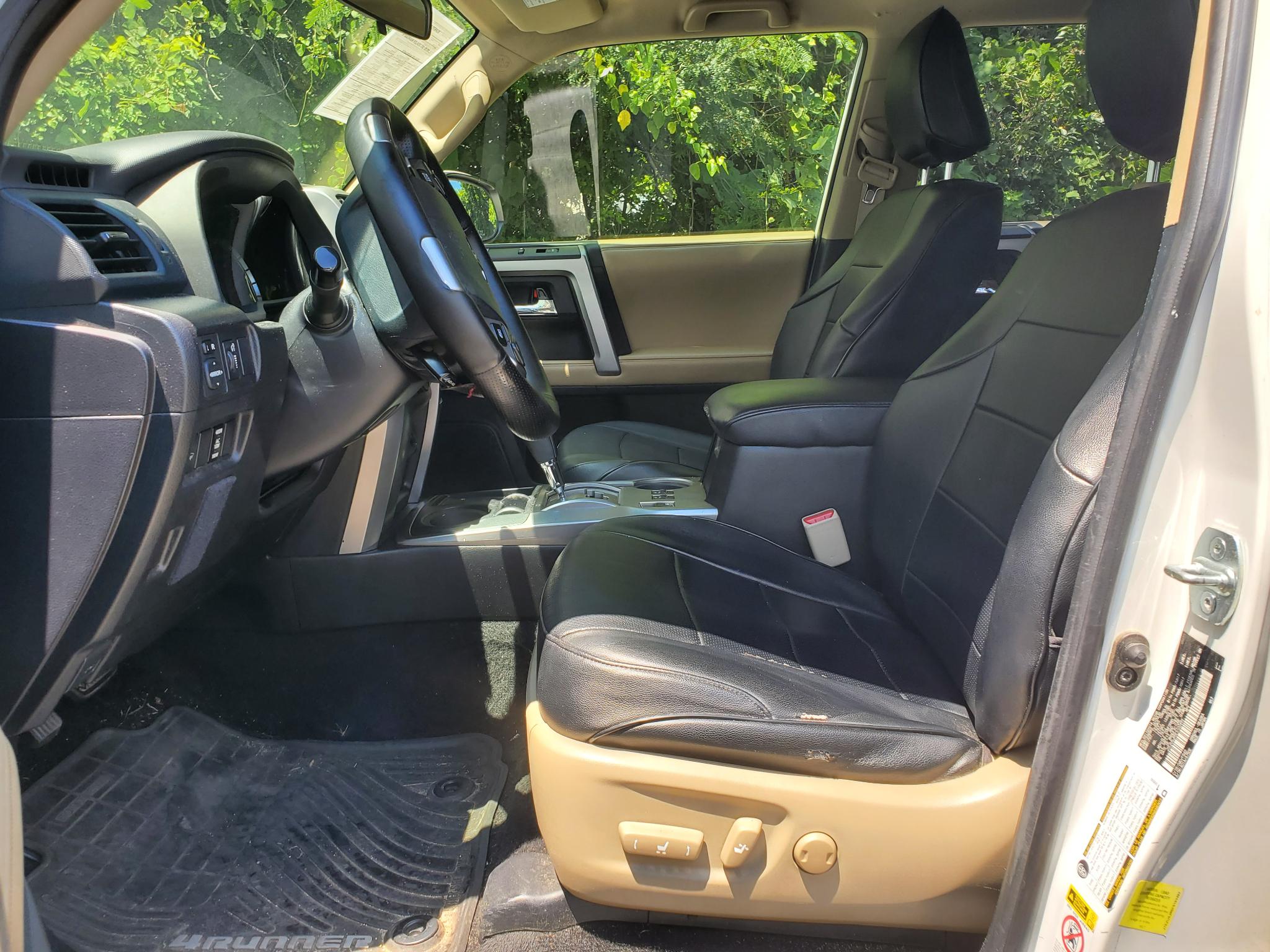 Toyota 4Runner RWD 4dr V6 SR5 (Natl) 2015