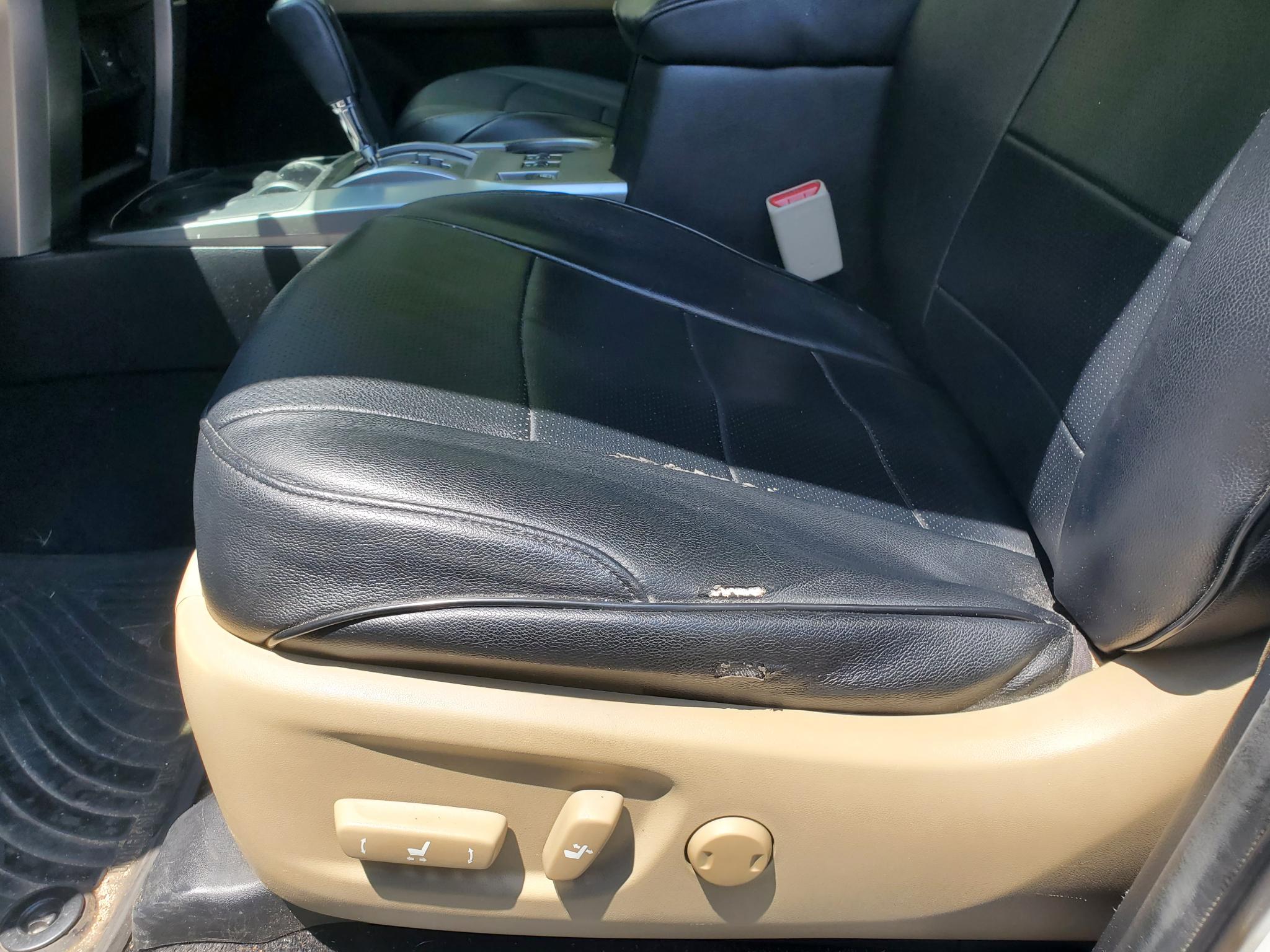 Toyota 4Runner RWD 4dr V6 SR5 (Natl) 2015