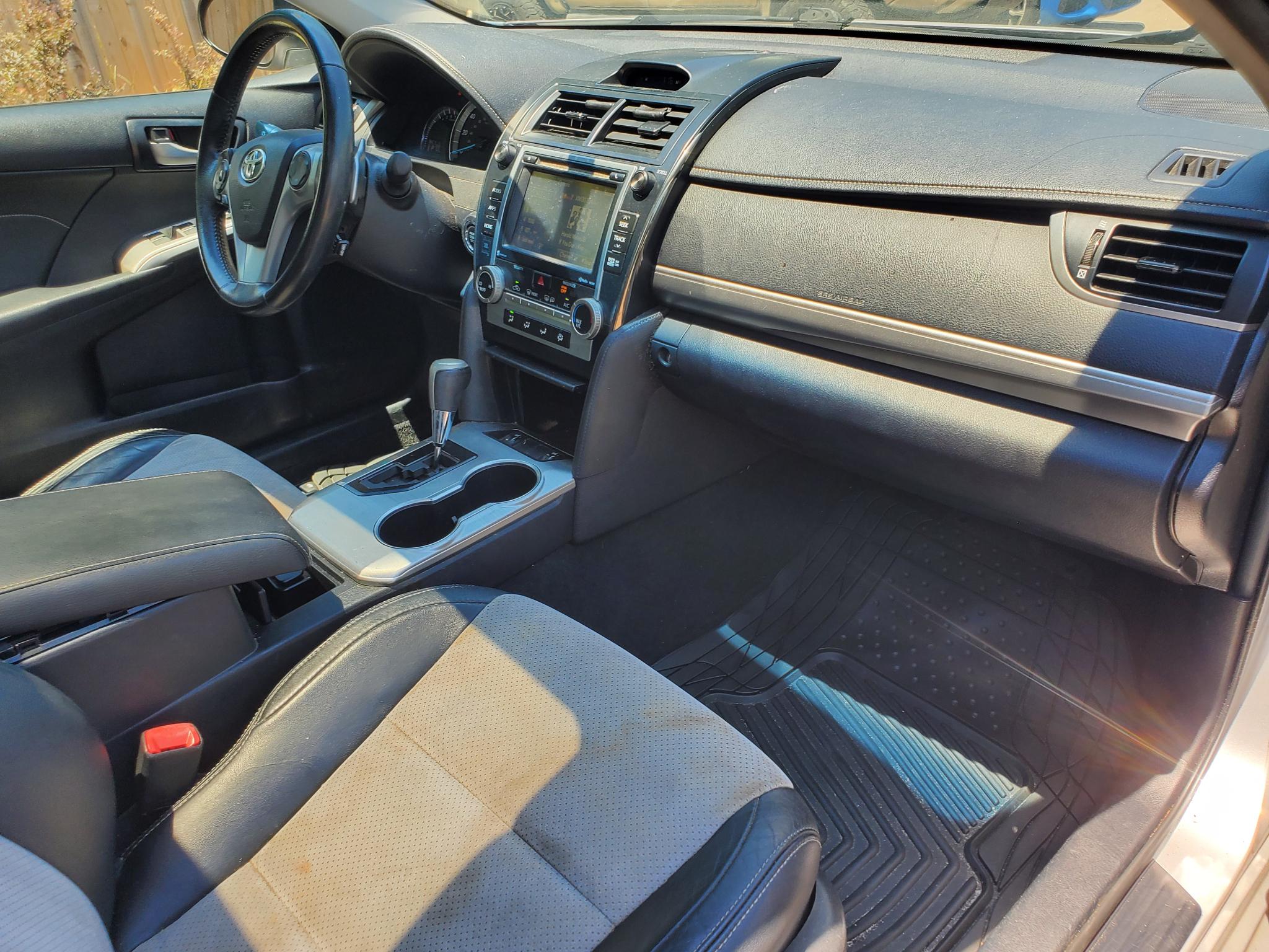 Toyota Camry 4dr Sdn V6 Auto SE (Natl) *Ltd Avail* 2014