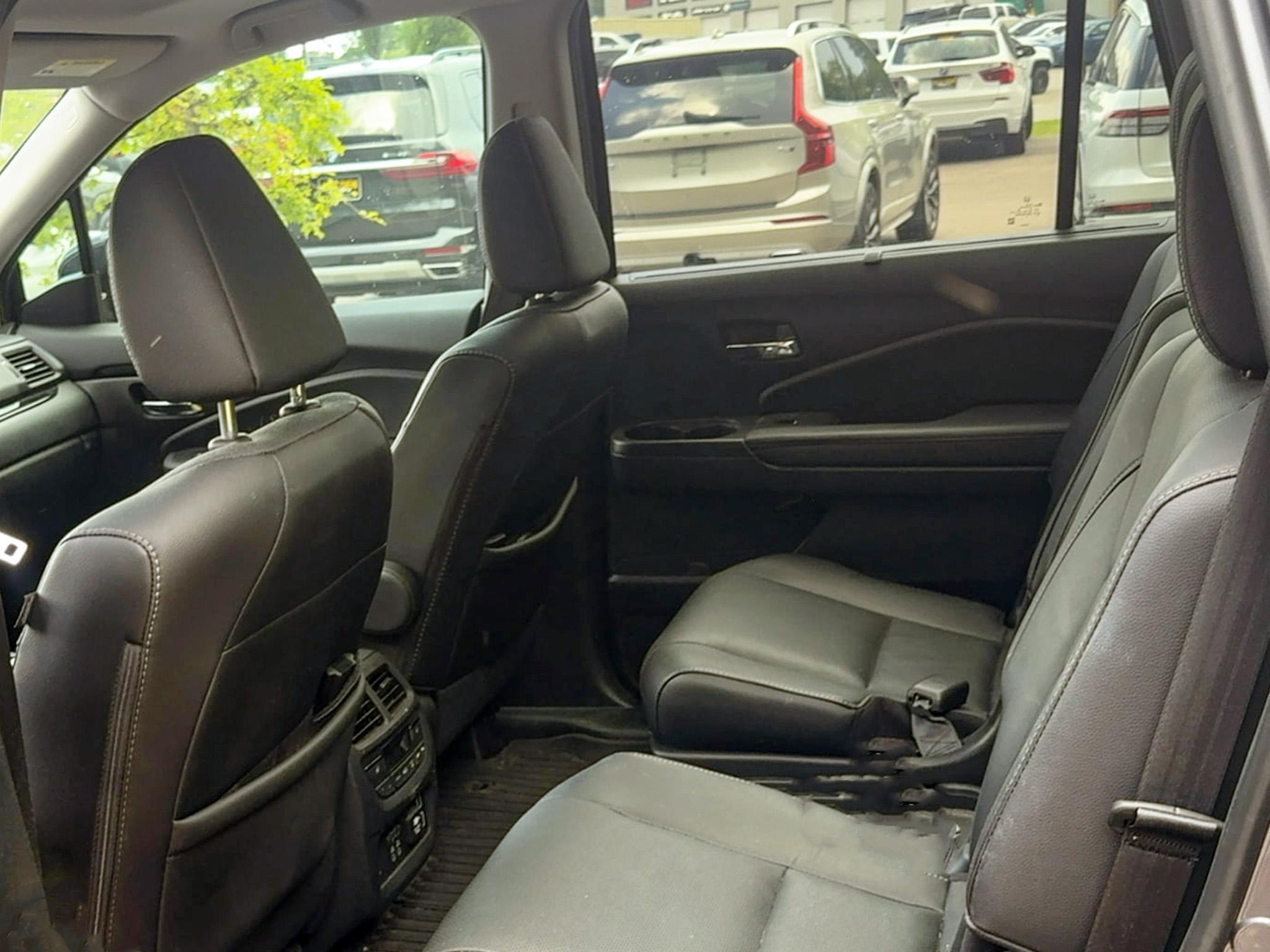 Honda Pilot Elite AWD 2021