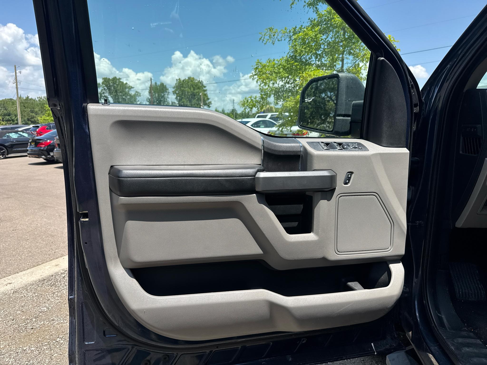 Ford F-150  2019