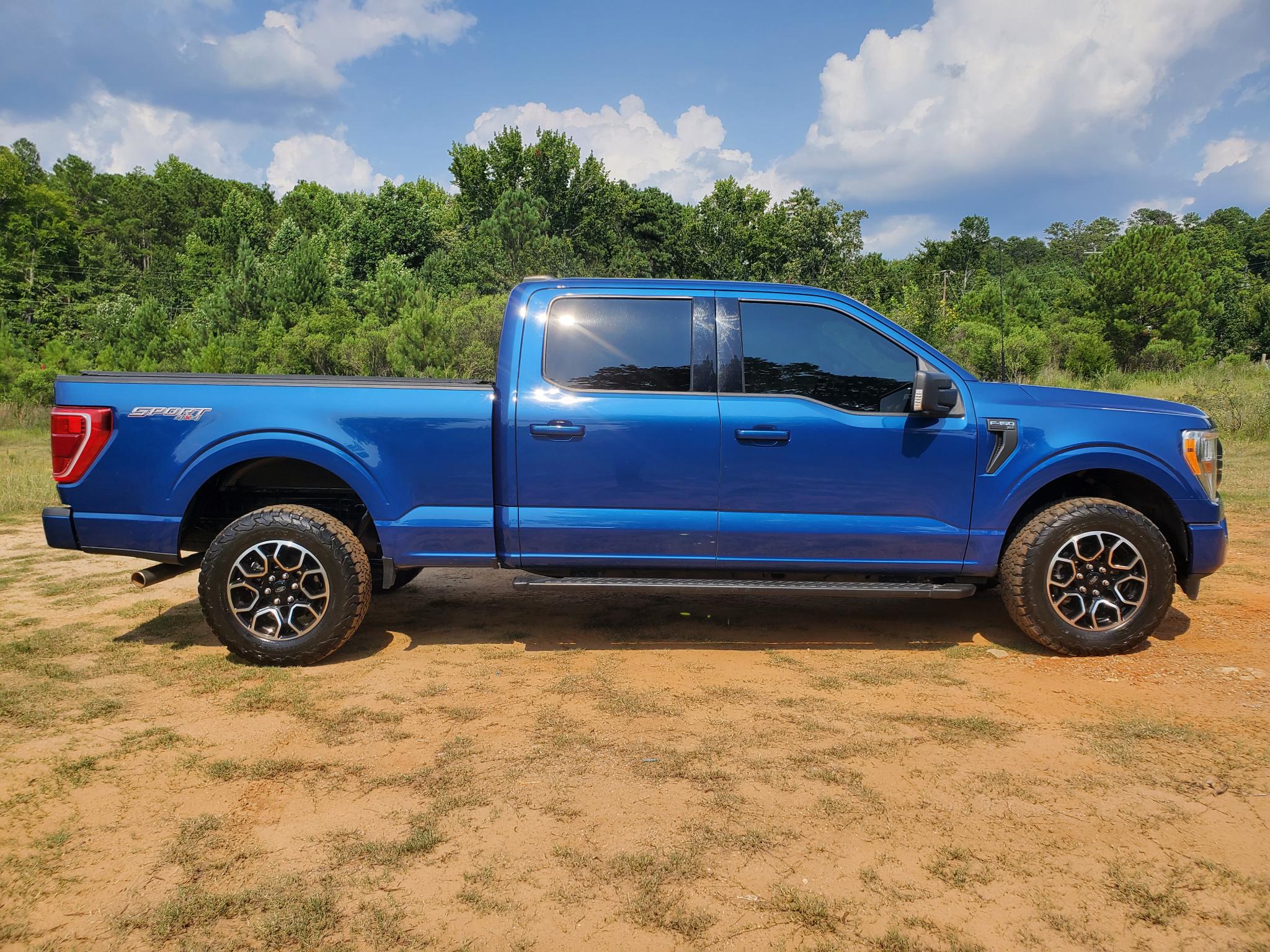 Ford F-150 4WD SuperCrew 157" XLT 2022