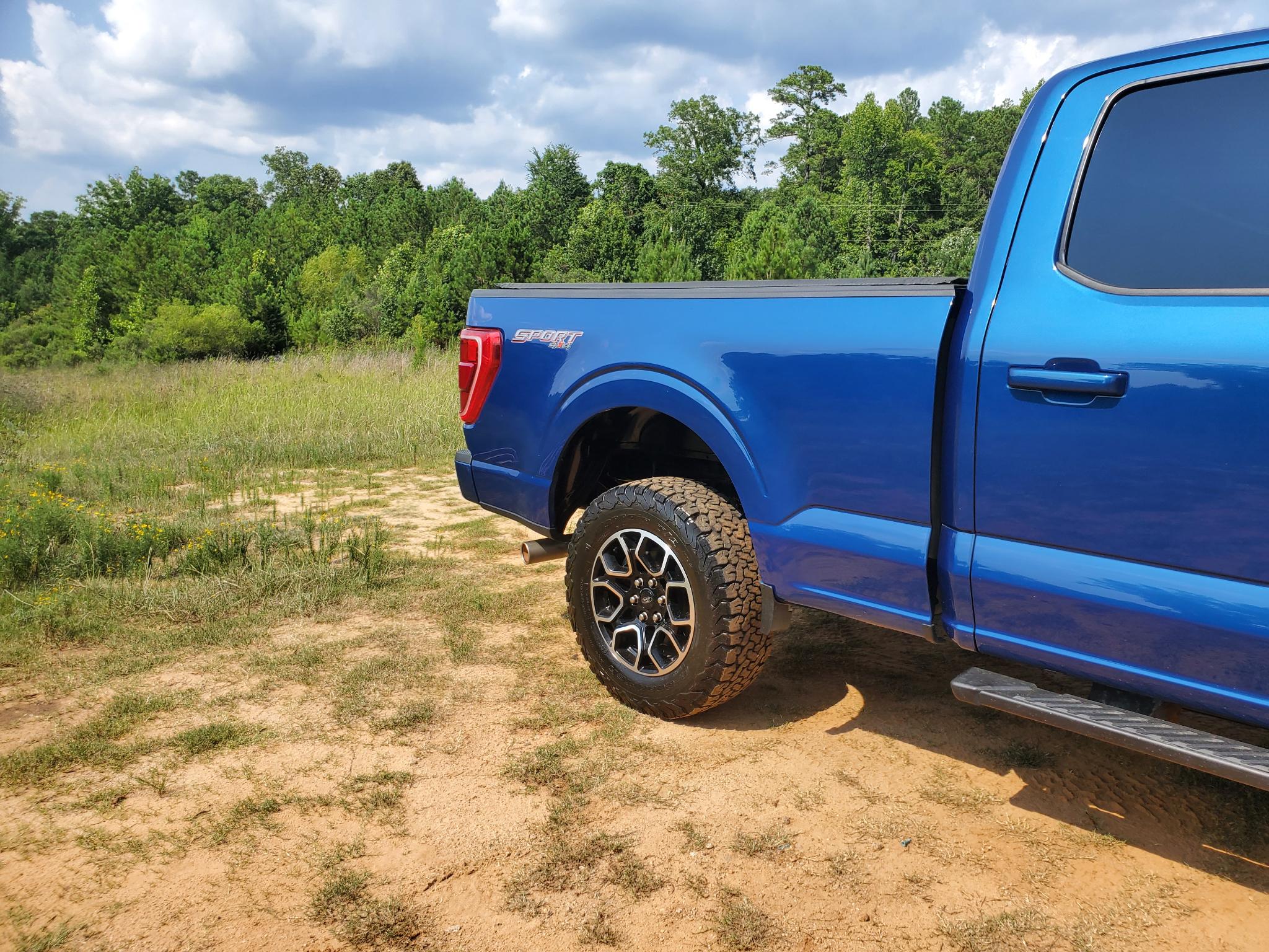 Ford F-150 4WD SuperCrew 157" XLT 2022