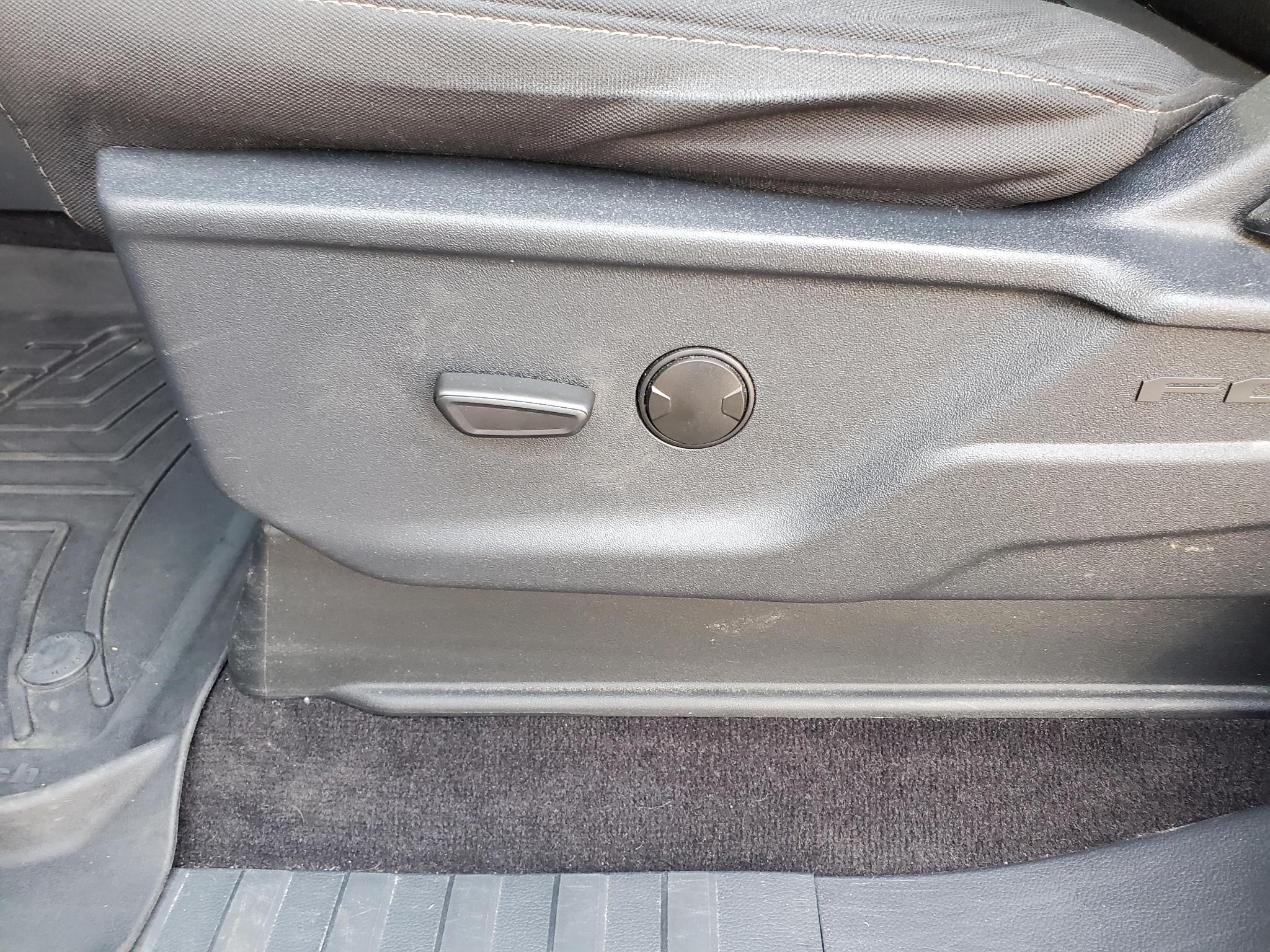 Ford F-150 4WD SuperCrew 157" XLT 2022