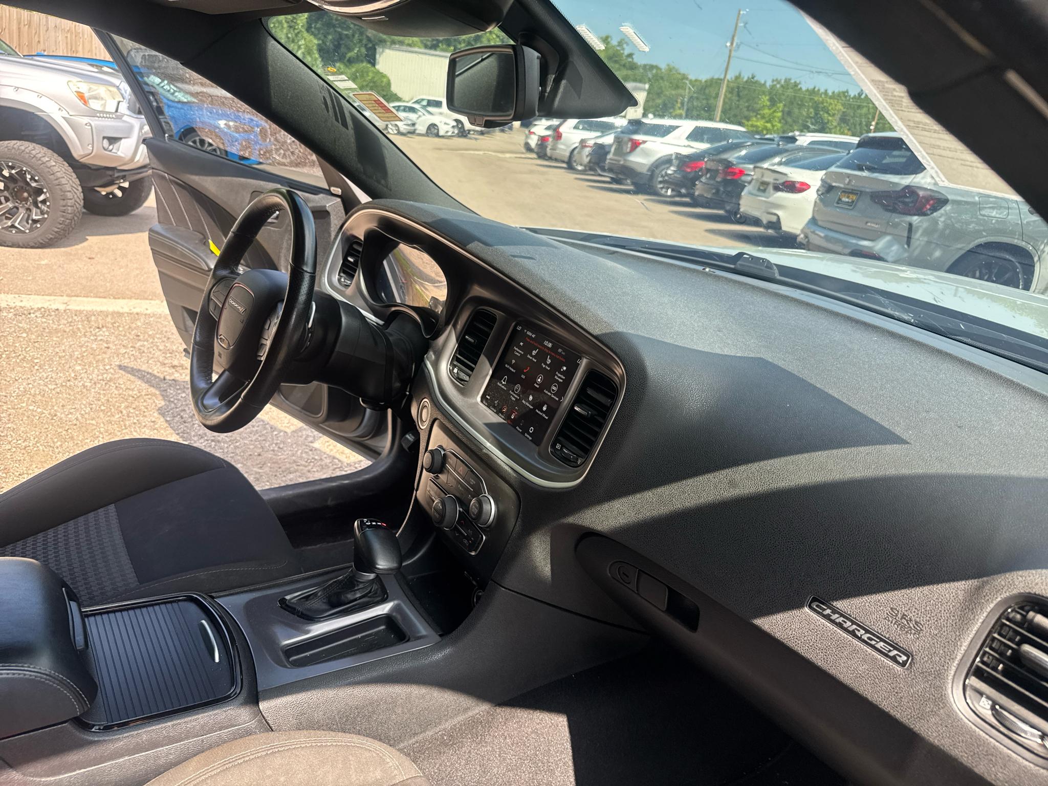 Dodge Charger  2021