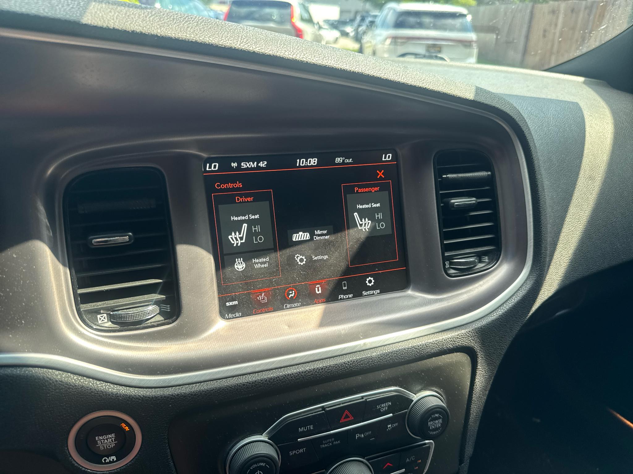 Dodge Charger  2021