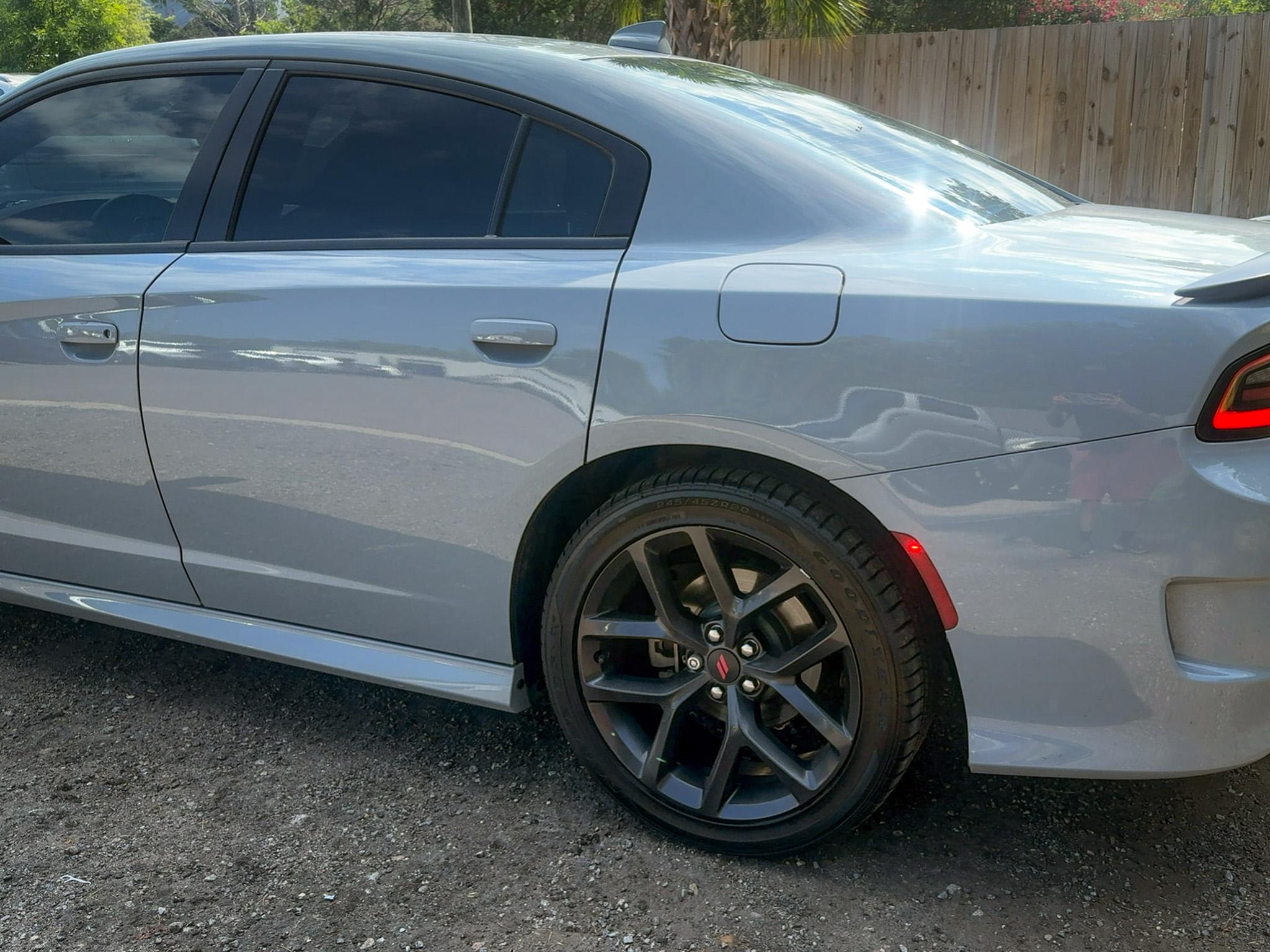 Dodge Charger  2021