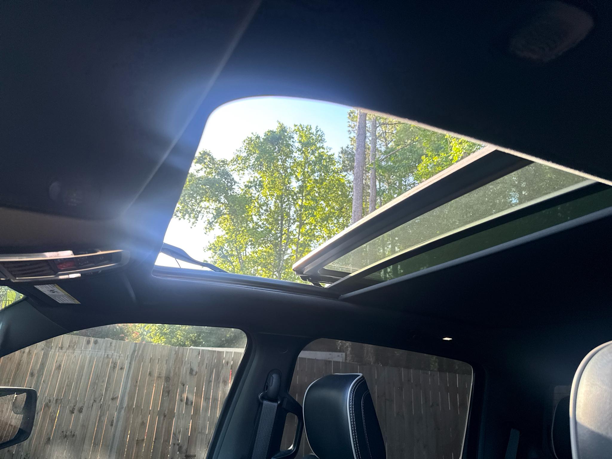 RAM 1500 Laramie 4x4 Crew Cab 5'7" Box 2019