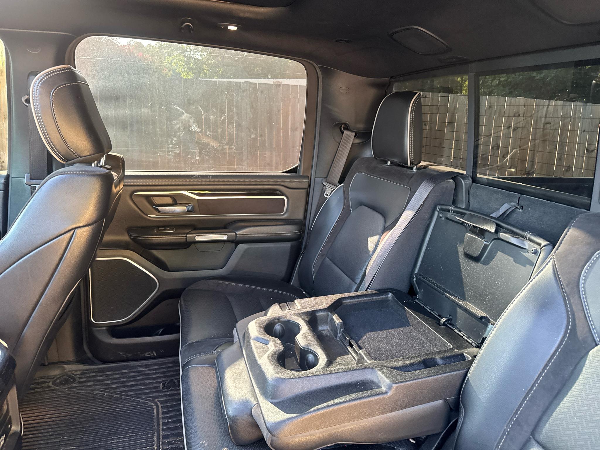 RAM 1500 Laramie 4x4 Crew Cab 5'7" Box 2019