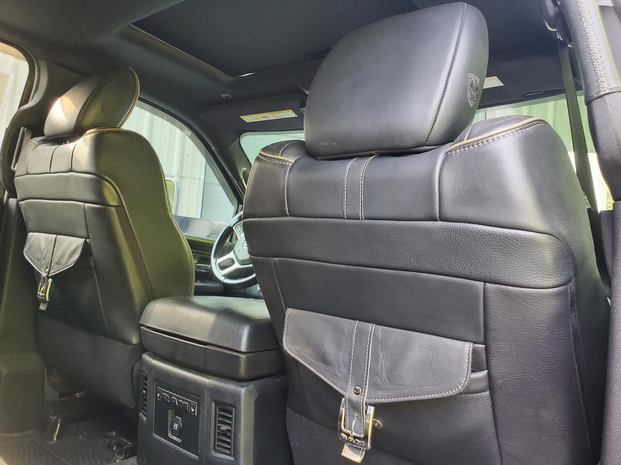 RAM 3500 Limited 4x4 Mega Cab 6'4" Box 2017