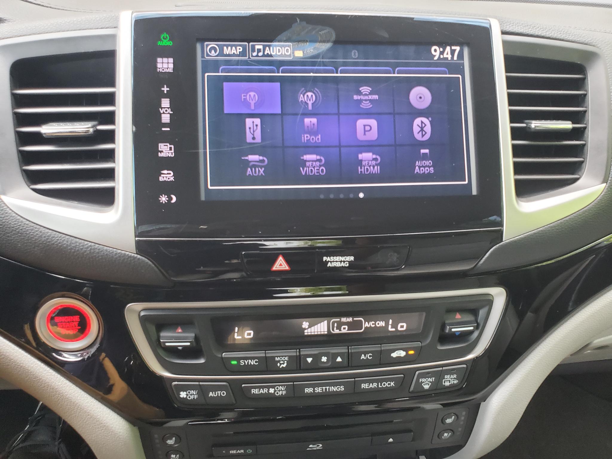 Honda Pilot AWD 4dr Elite w/RES & Navi 2016