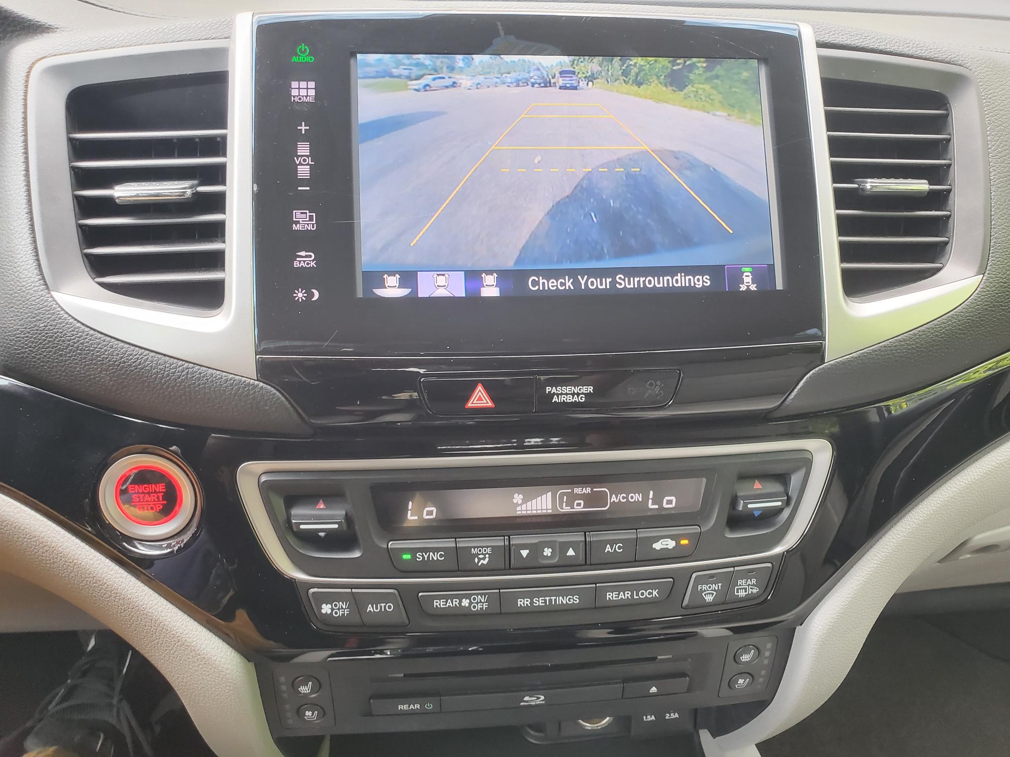 Honda Pilot AWD 4dr Elite w/RES & Navi 2016