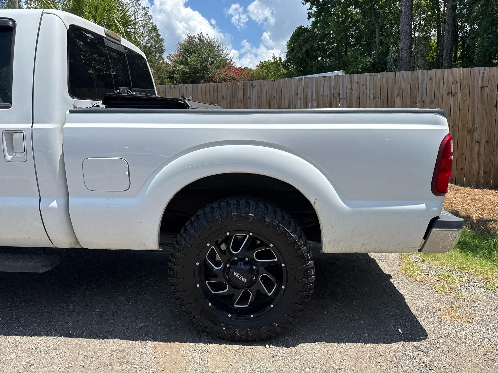 Ford Super Duty F-250 SRW 4WD Crew Cab 172" Lariat 2016