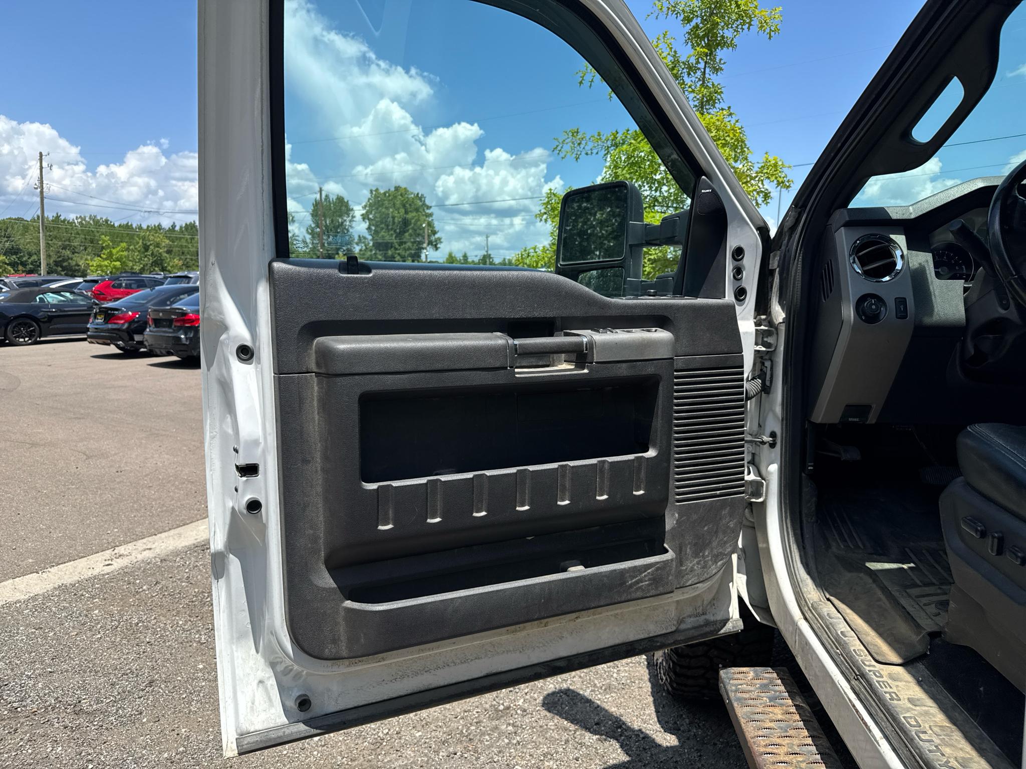 Ford Super Duty F-250 SRW 4WD Crew Cab 172" Lariat 2016