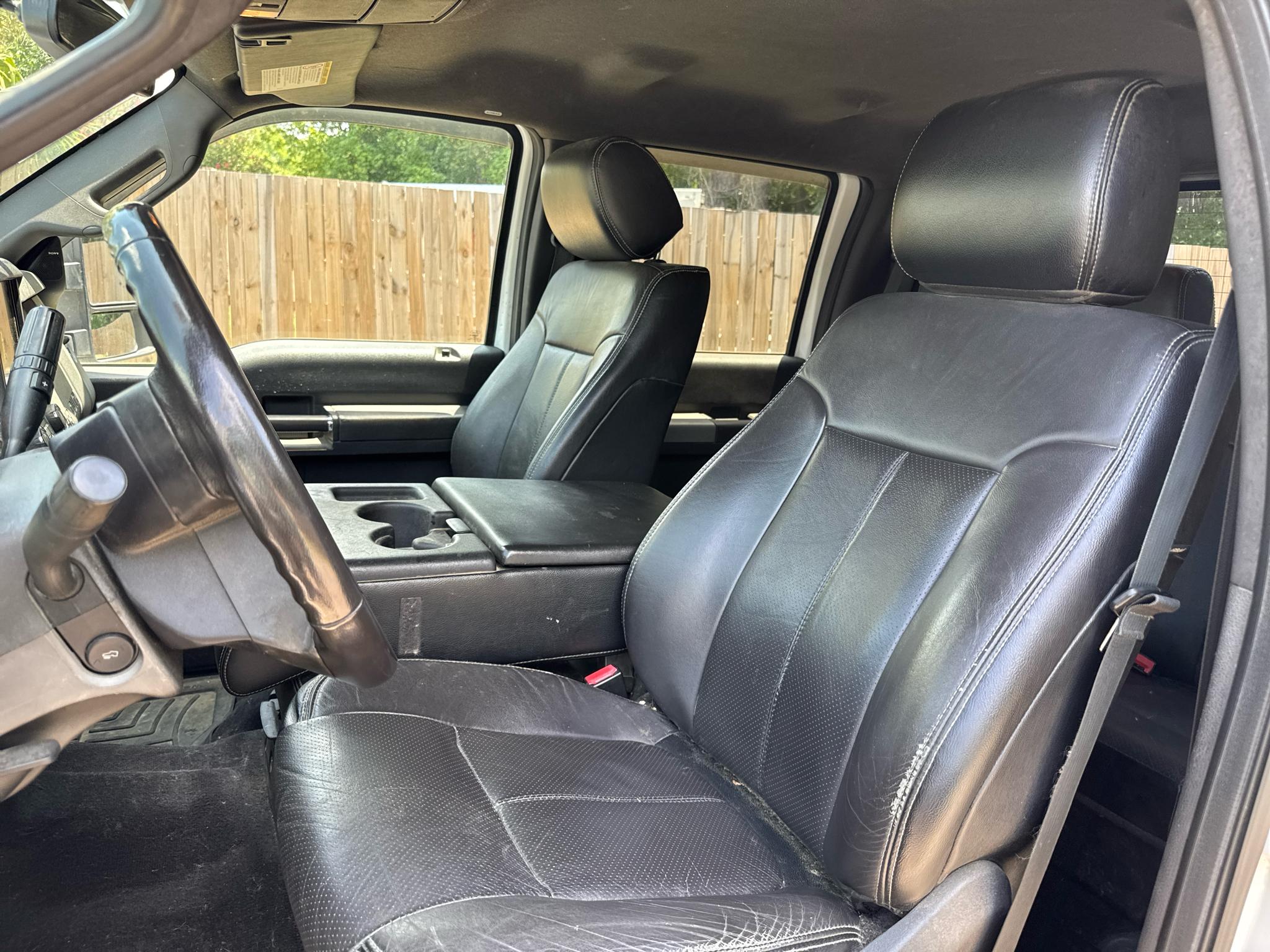 Ford Super Duty F-250 SRW 4WD Crew Cab 172" Lariat 2016