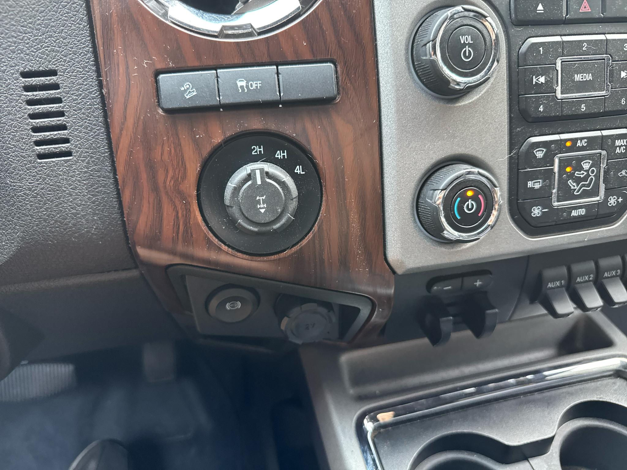 Ford Super Duty F-250 SRW  2016