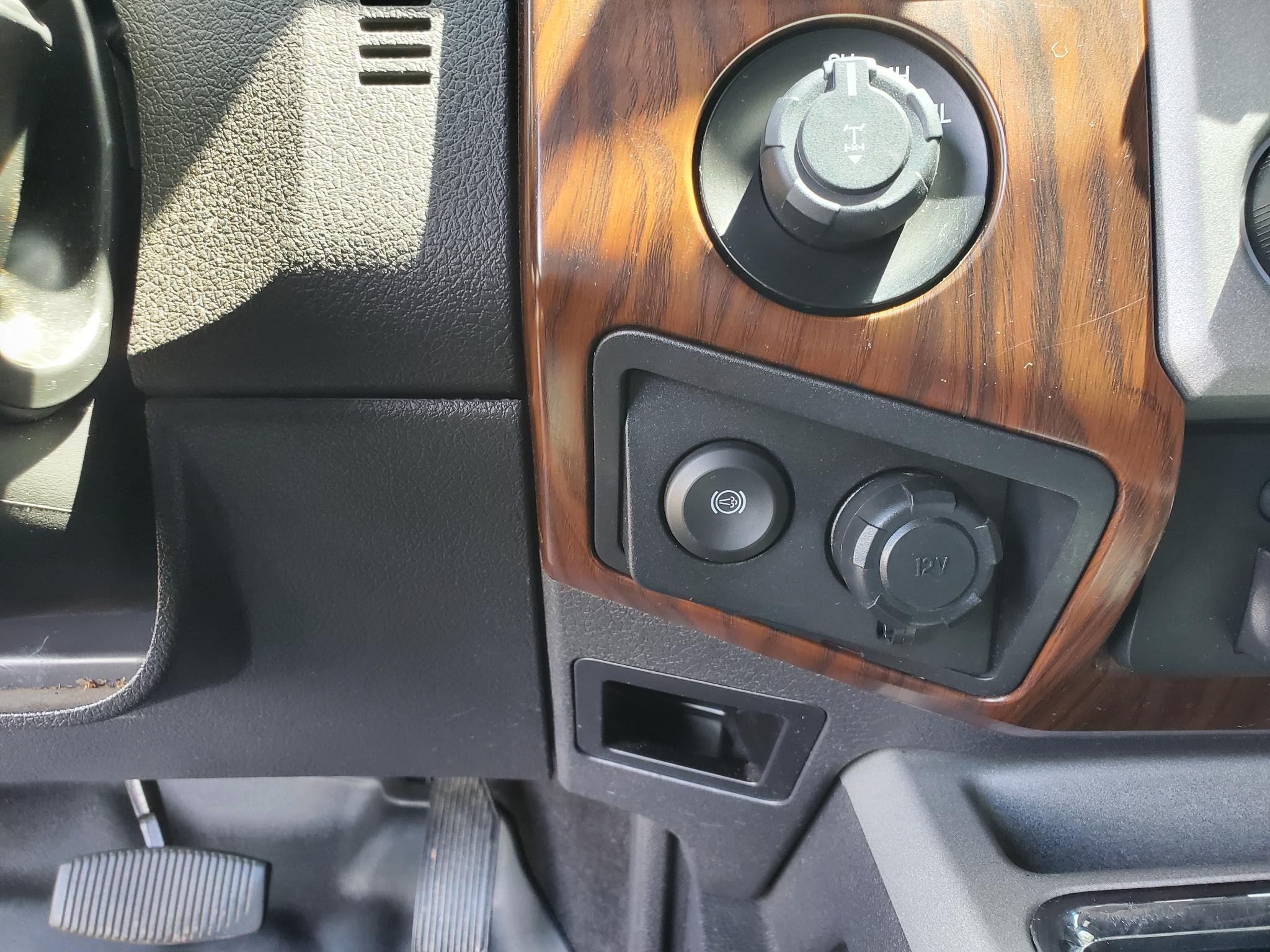 Ford Super Duty F-250 SRW  2016