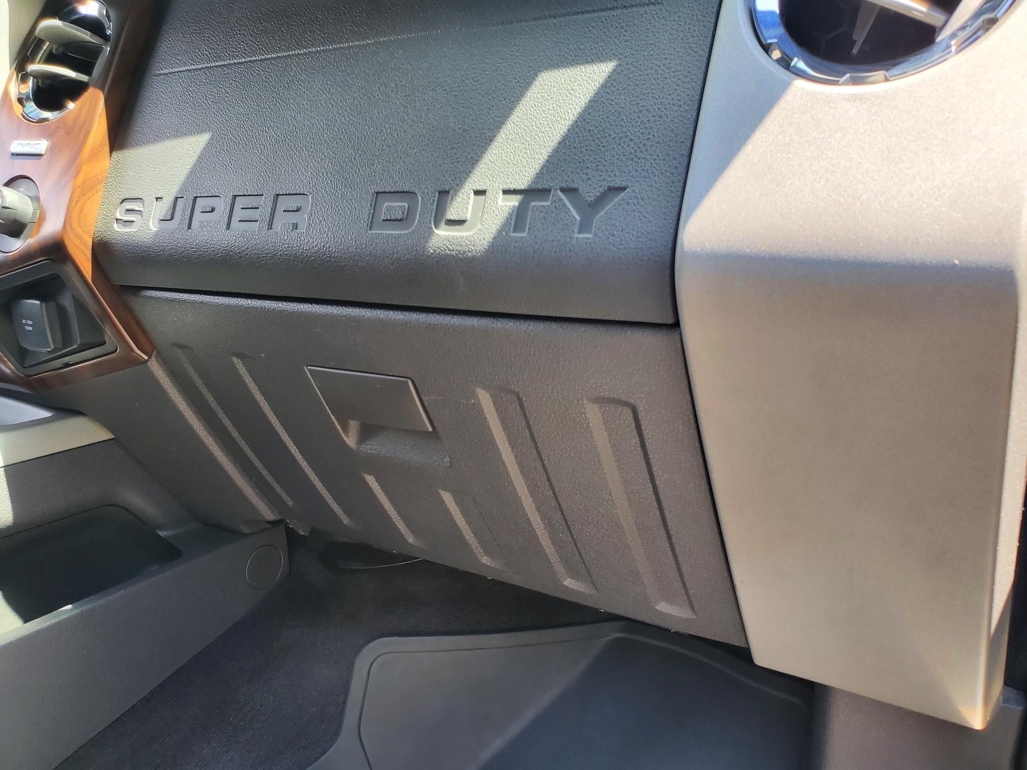 Ford Super Duty F-250 SRW  2016