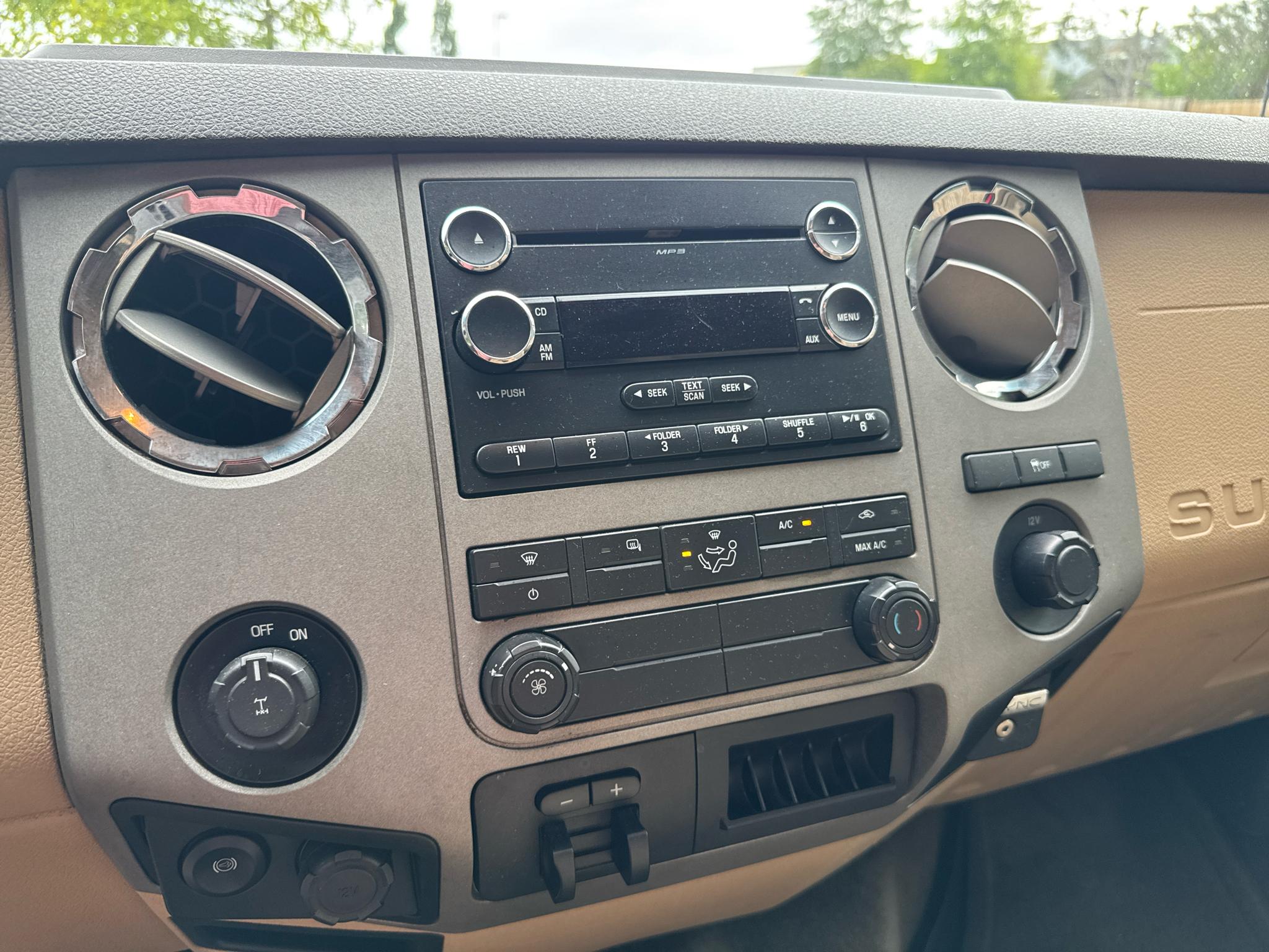 Ford Super Duty F-250 SRW  2016