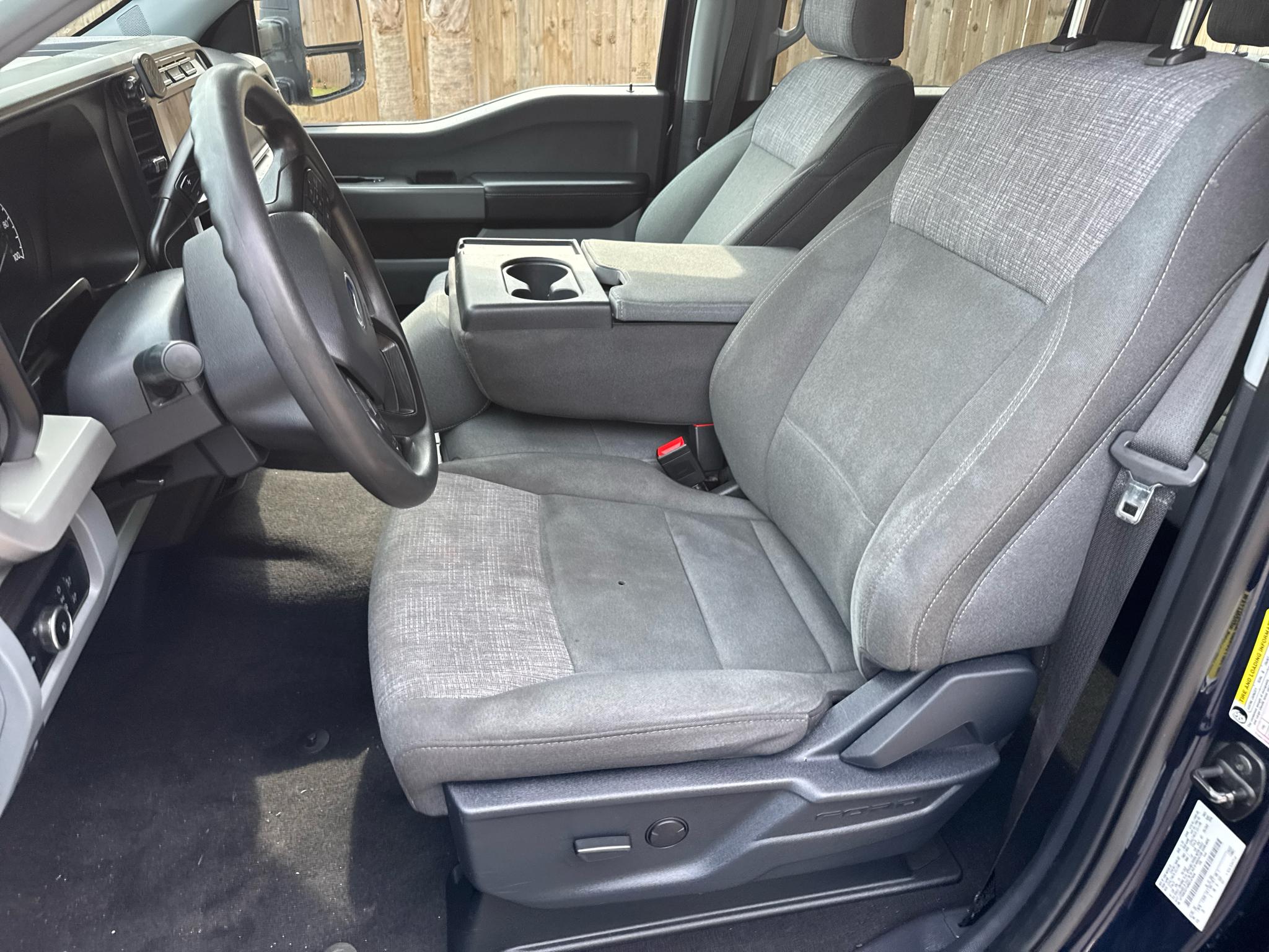 Ford Super Duty F-350 DRW  2024