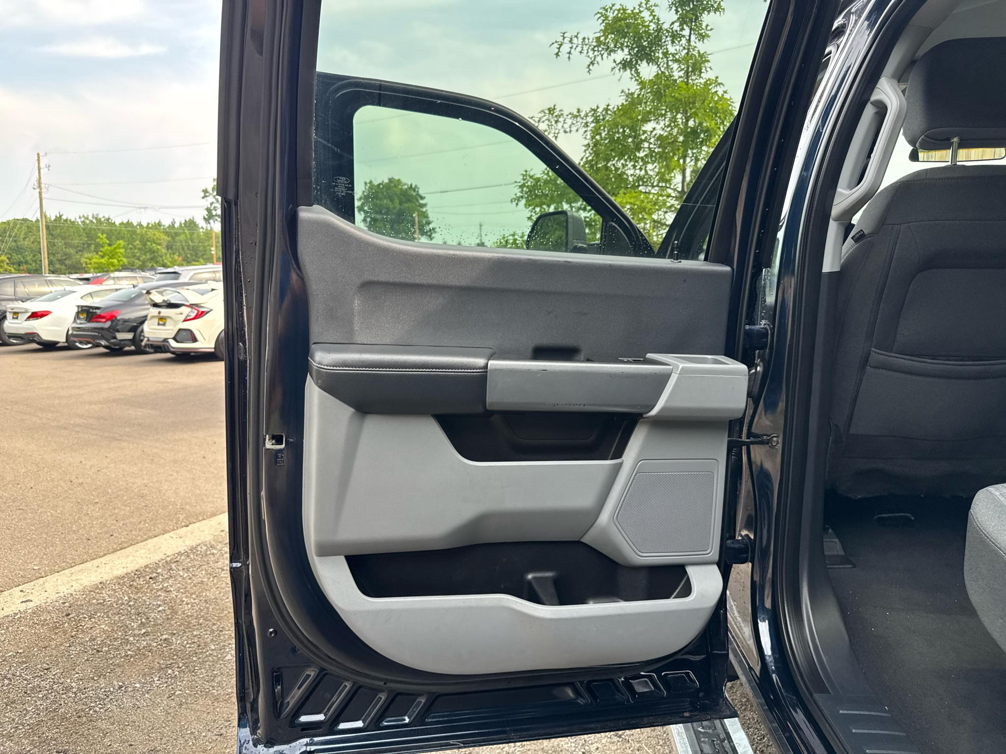 Ford Super Duty F-350 DRW  2024