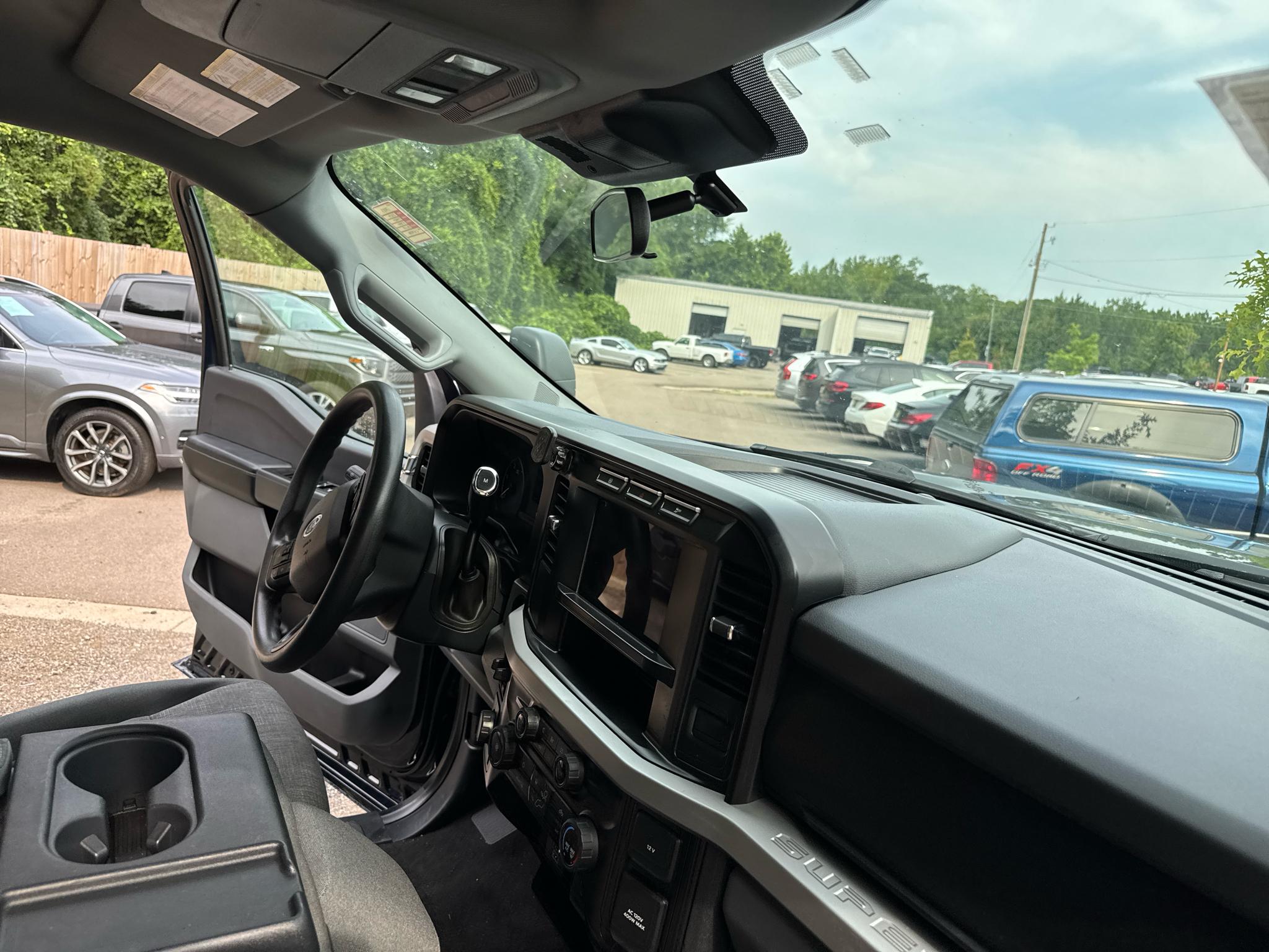 Ford Super Duty F-350 DRW  2024