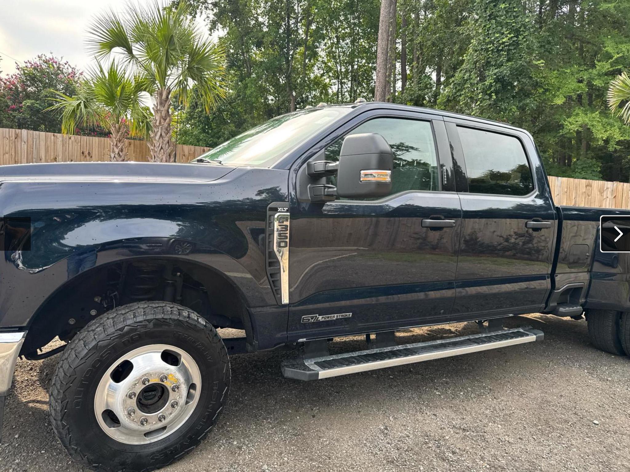 Ford Super Duty F-350 DRW  2024
