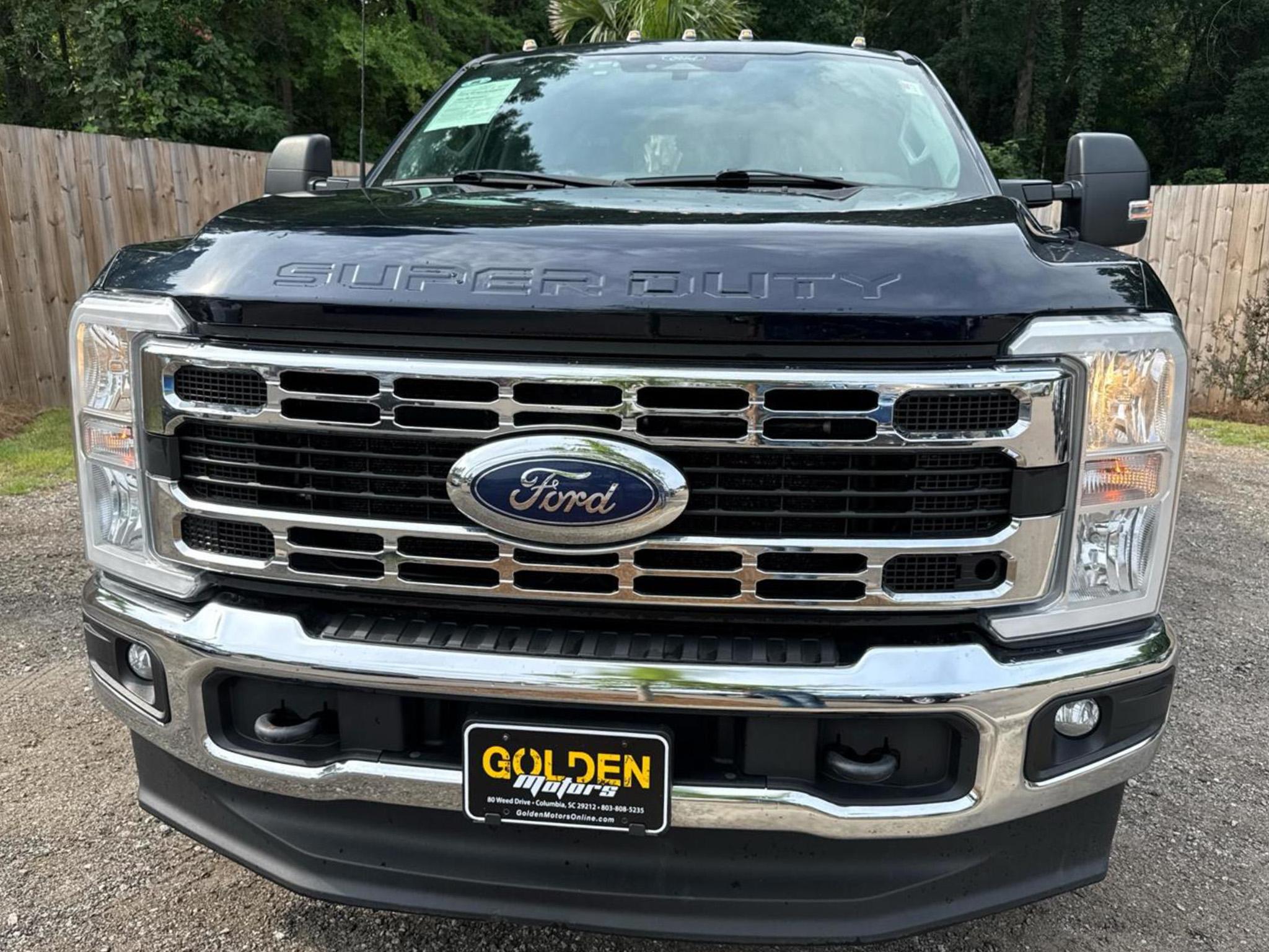 Ford Super Duty F-350 DRW  2024
