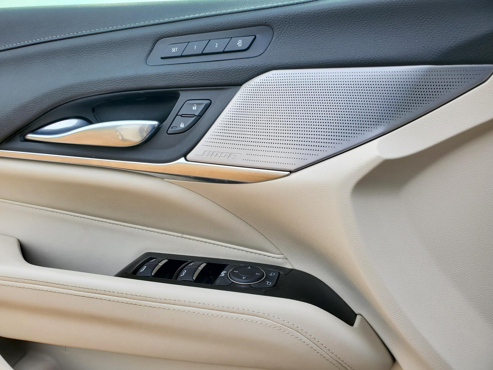 Cadillac CT4 4dr Sdn Premium Luxury 2021