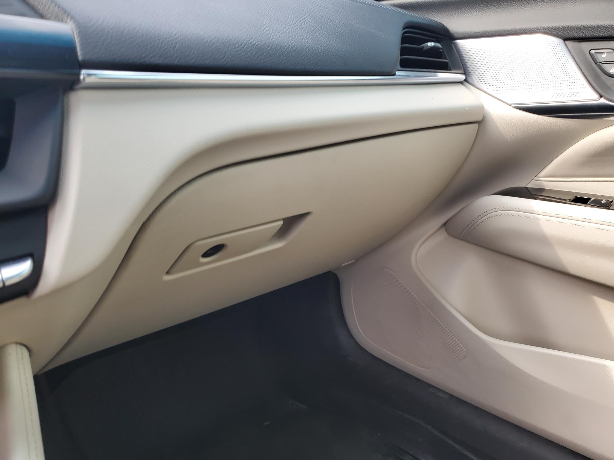 Cadillac CT4 4dr Sdn Premium Luxury 2021