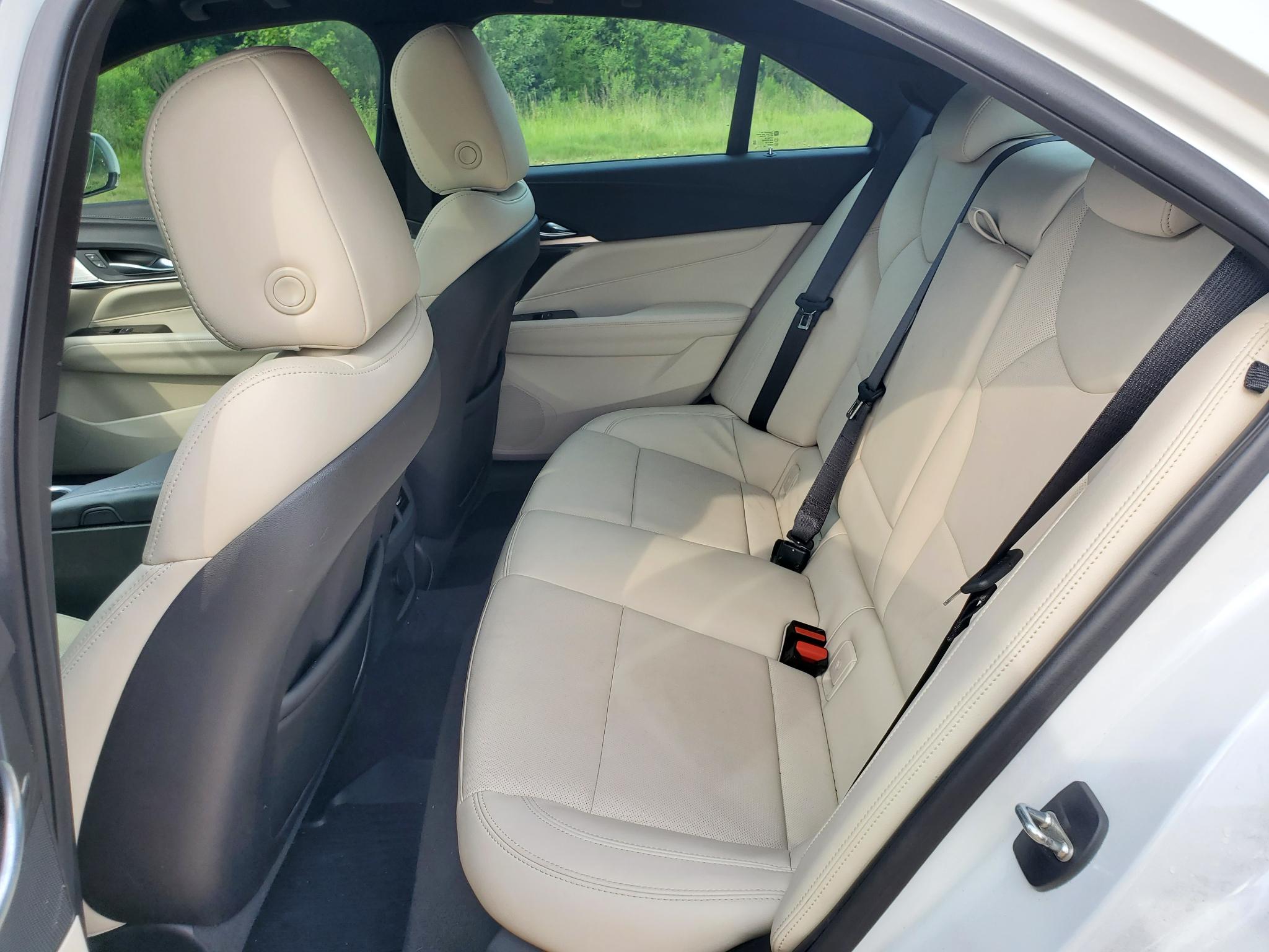 Cadillac CT4 4dr Sdn Premium Luxury 2021