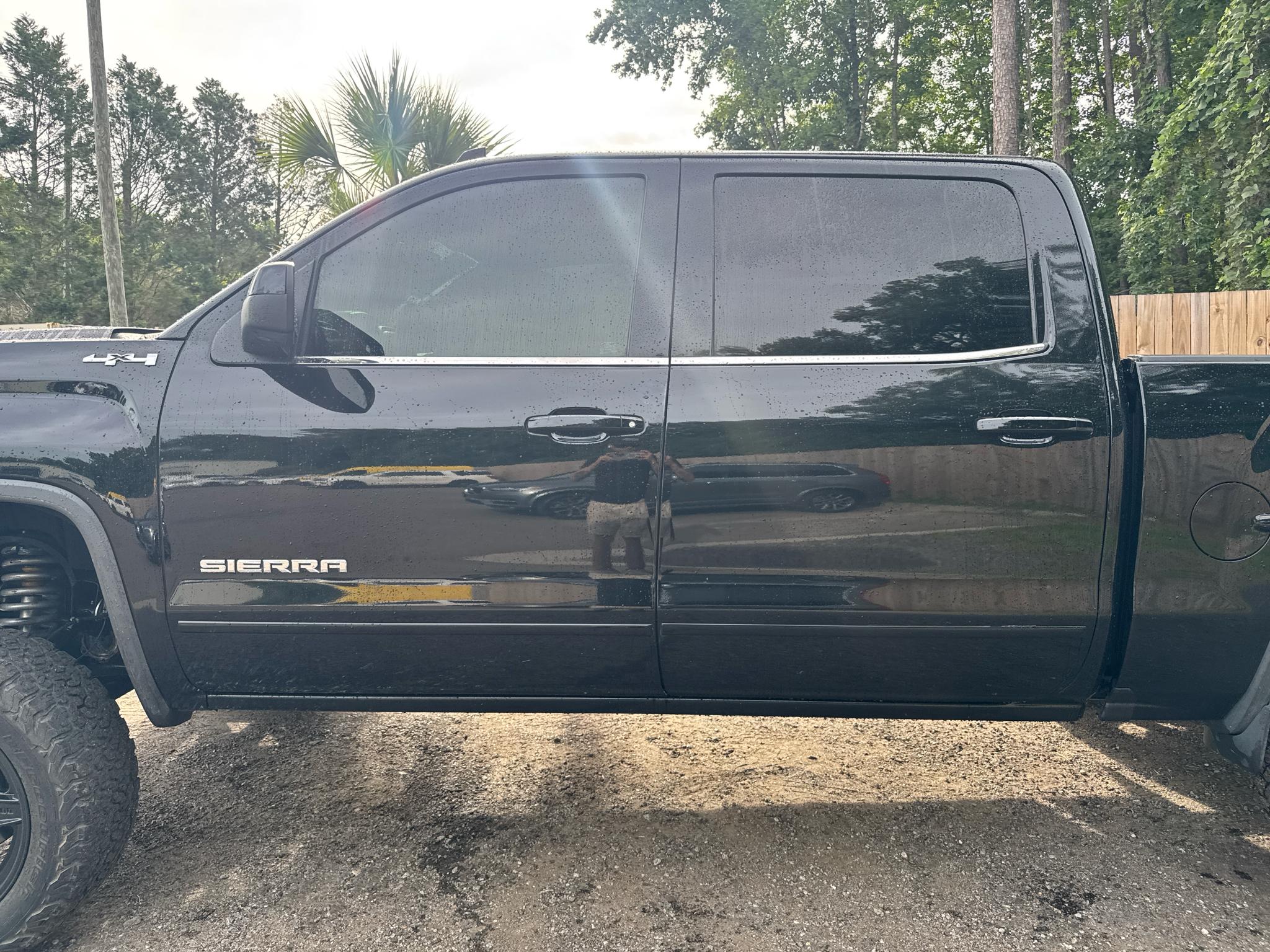 GMC Sierra 1500 4WD Crew Cab 143.5" SLT 2017
