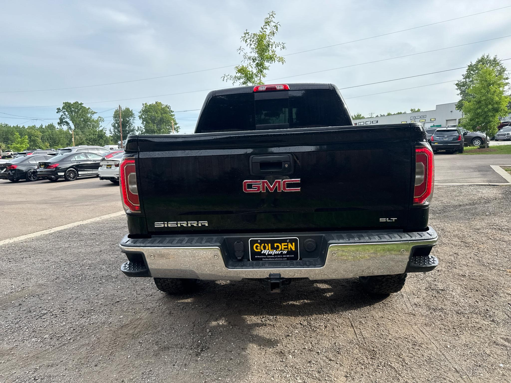 GMC Sierra 1500 4WD Crew Cab 143.5" SLT 2017