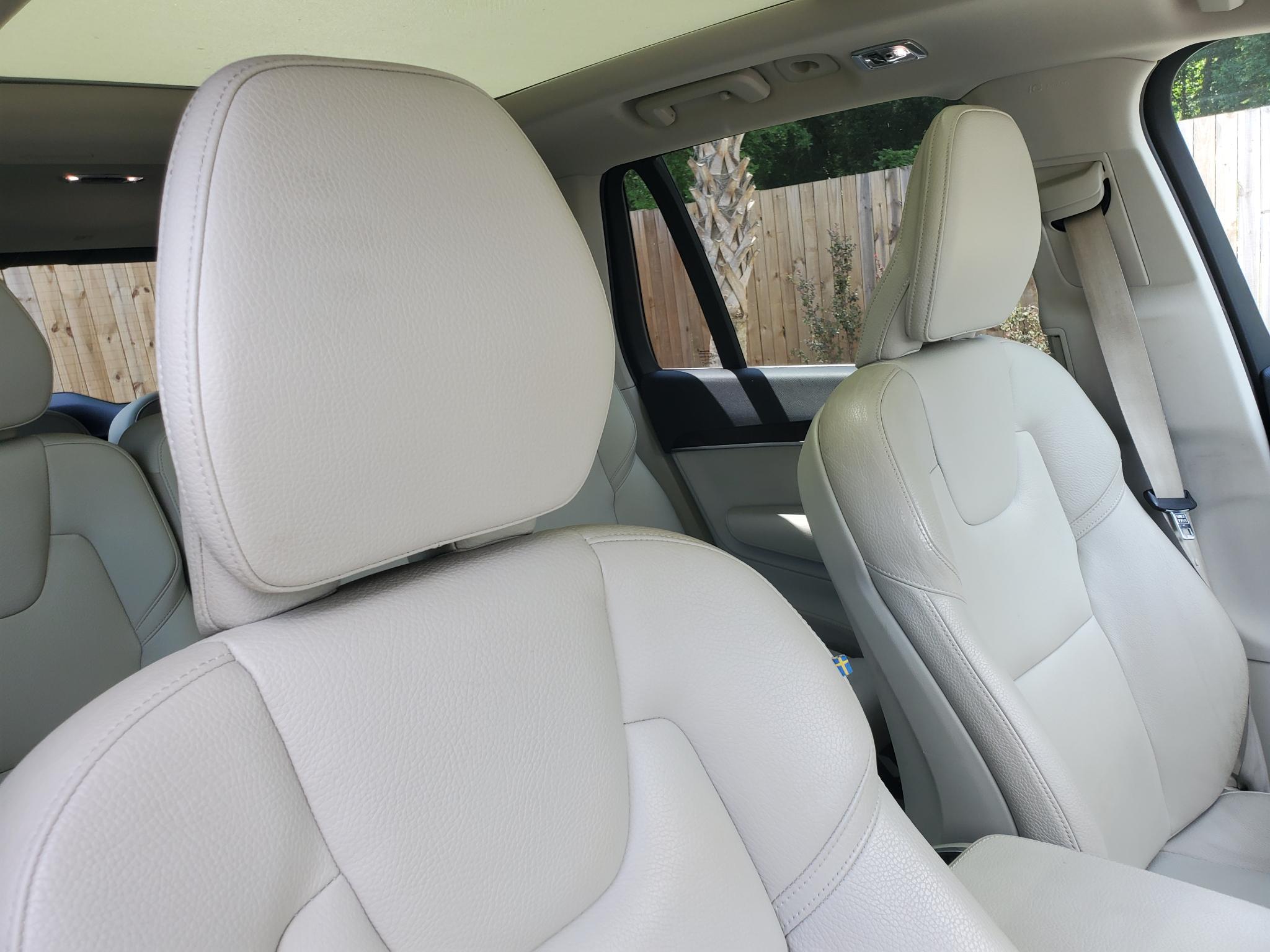 Volvo XC90 T5 AWD Momentum 2019
