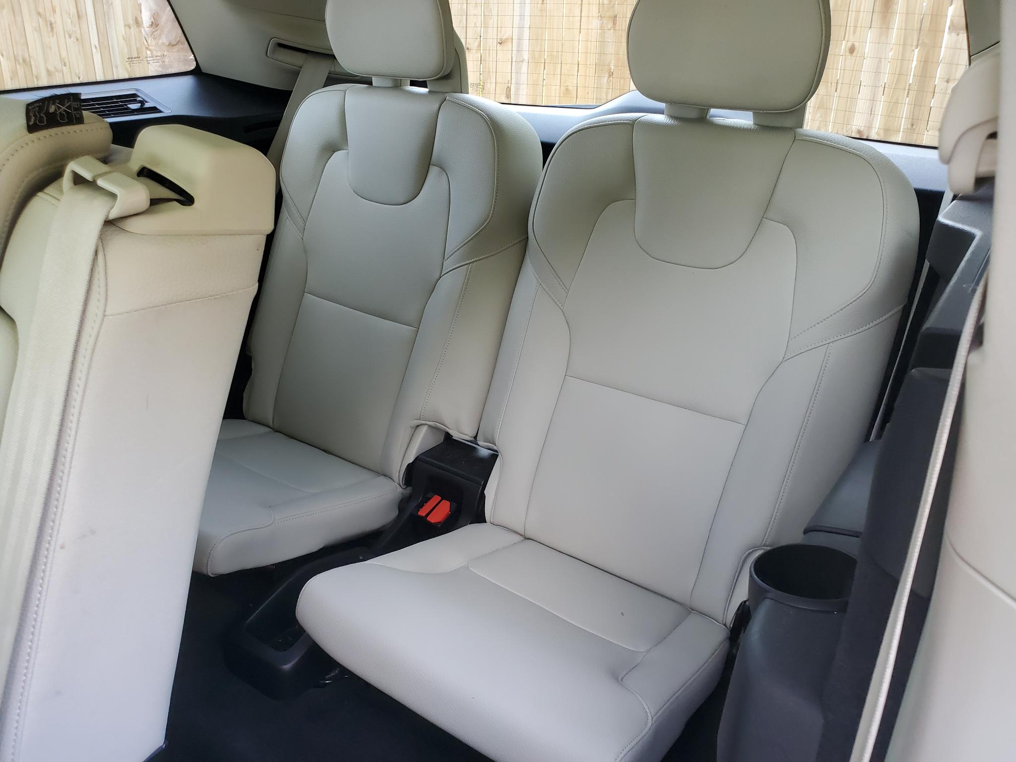 Volvo XC90 T5 AWD Momentum 2019