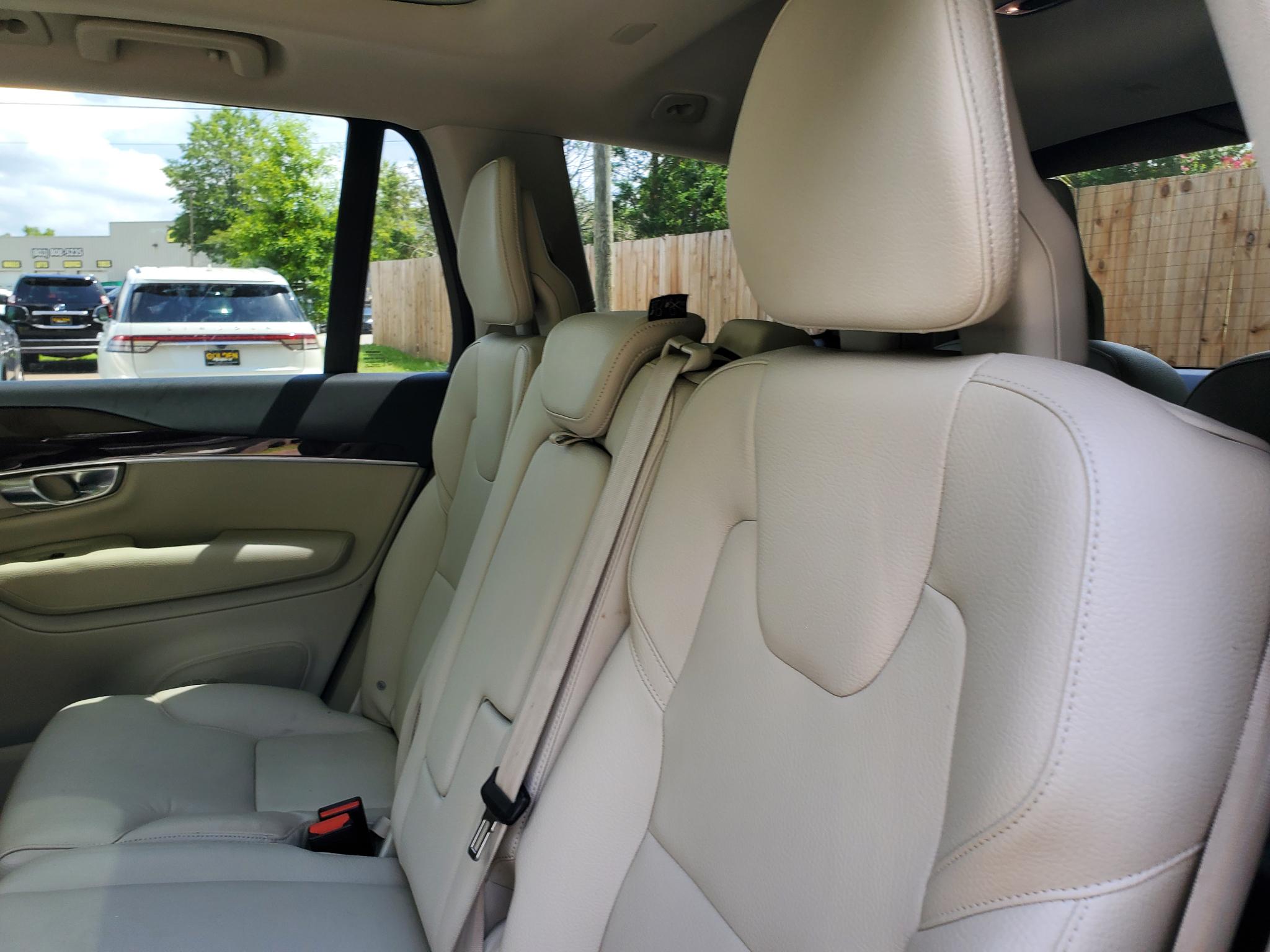 Volvo XC90 T5 AWD Momentum 2019