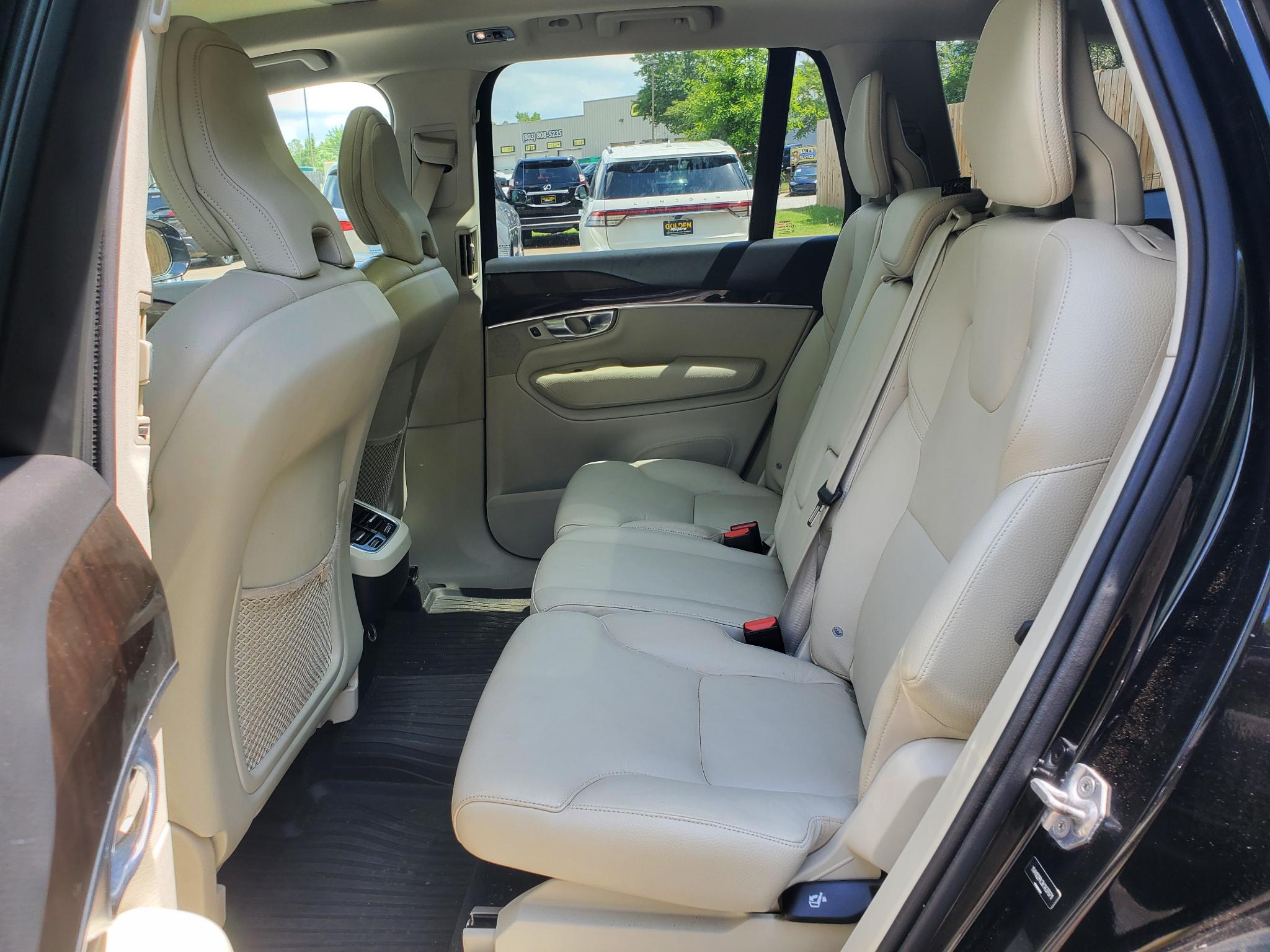 Volvo XC90 T5 AWD Momentum 2019