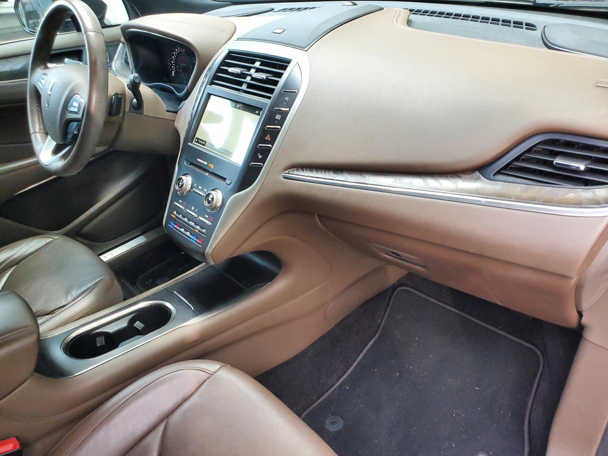 Lincoln MKC  2017