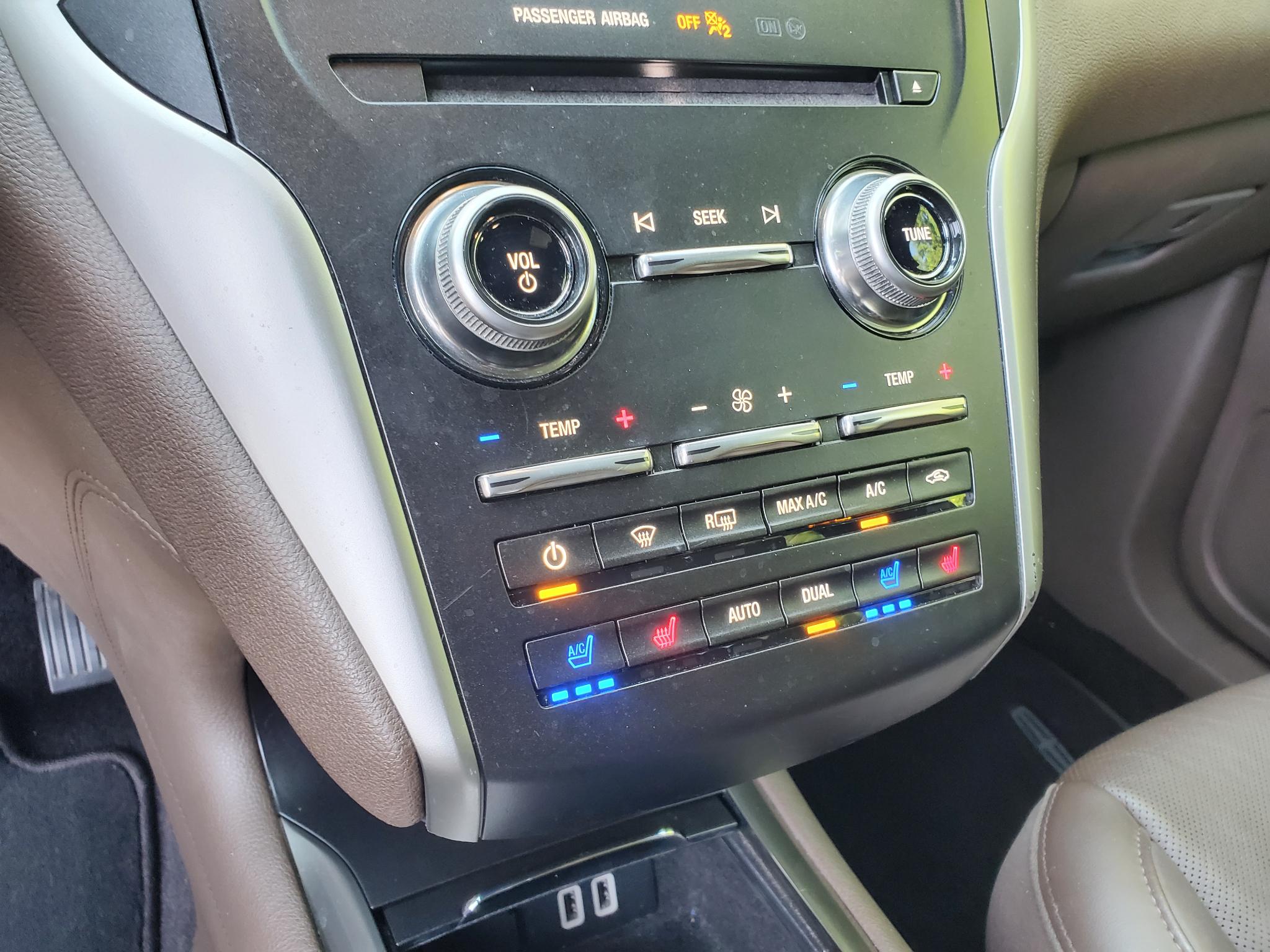 Lincoln MKC  2017