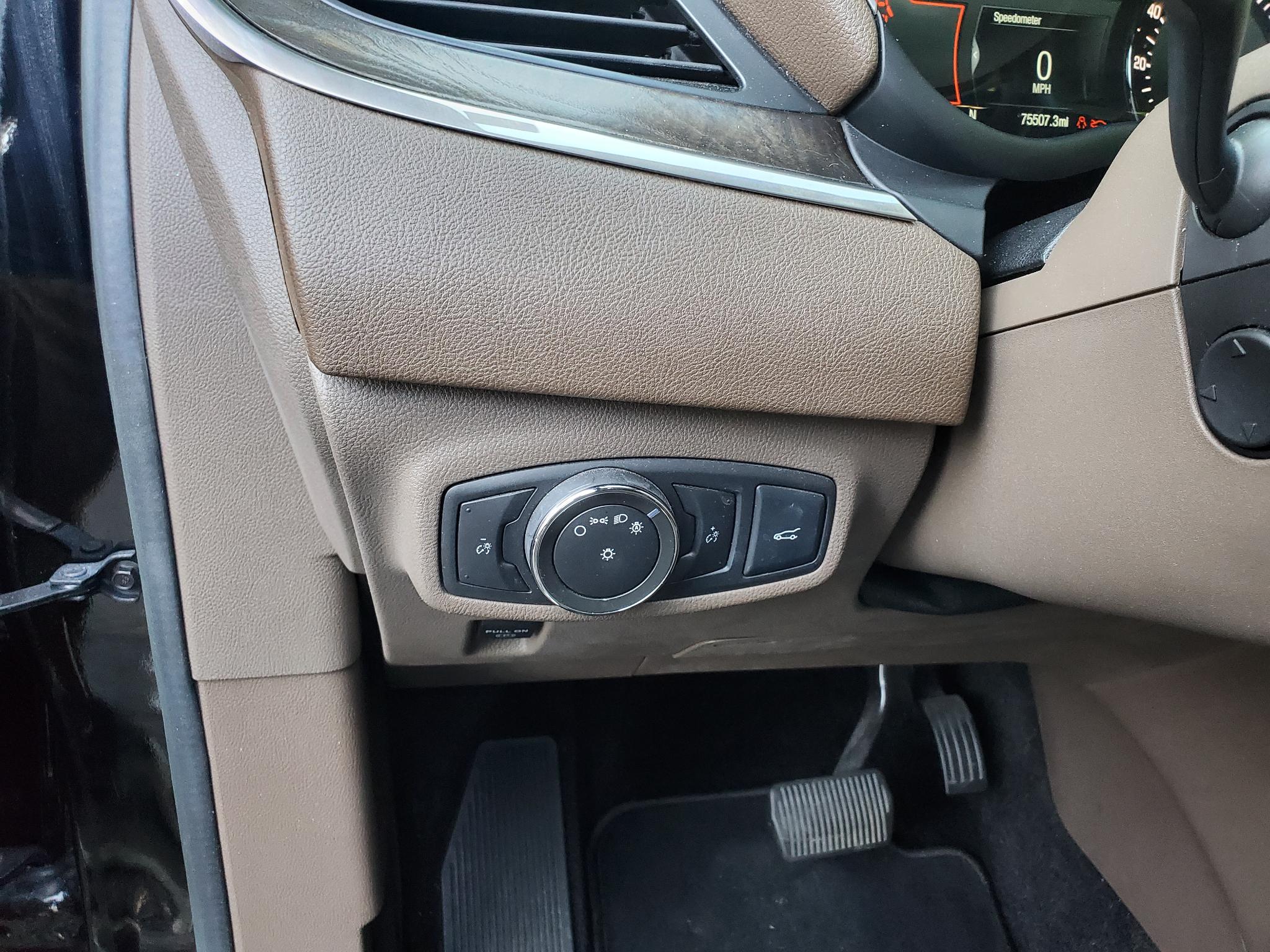 Lincoln MKC  2017